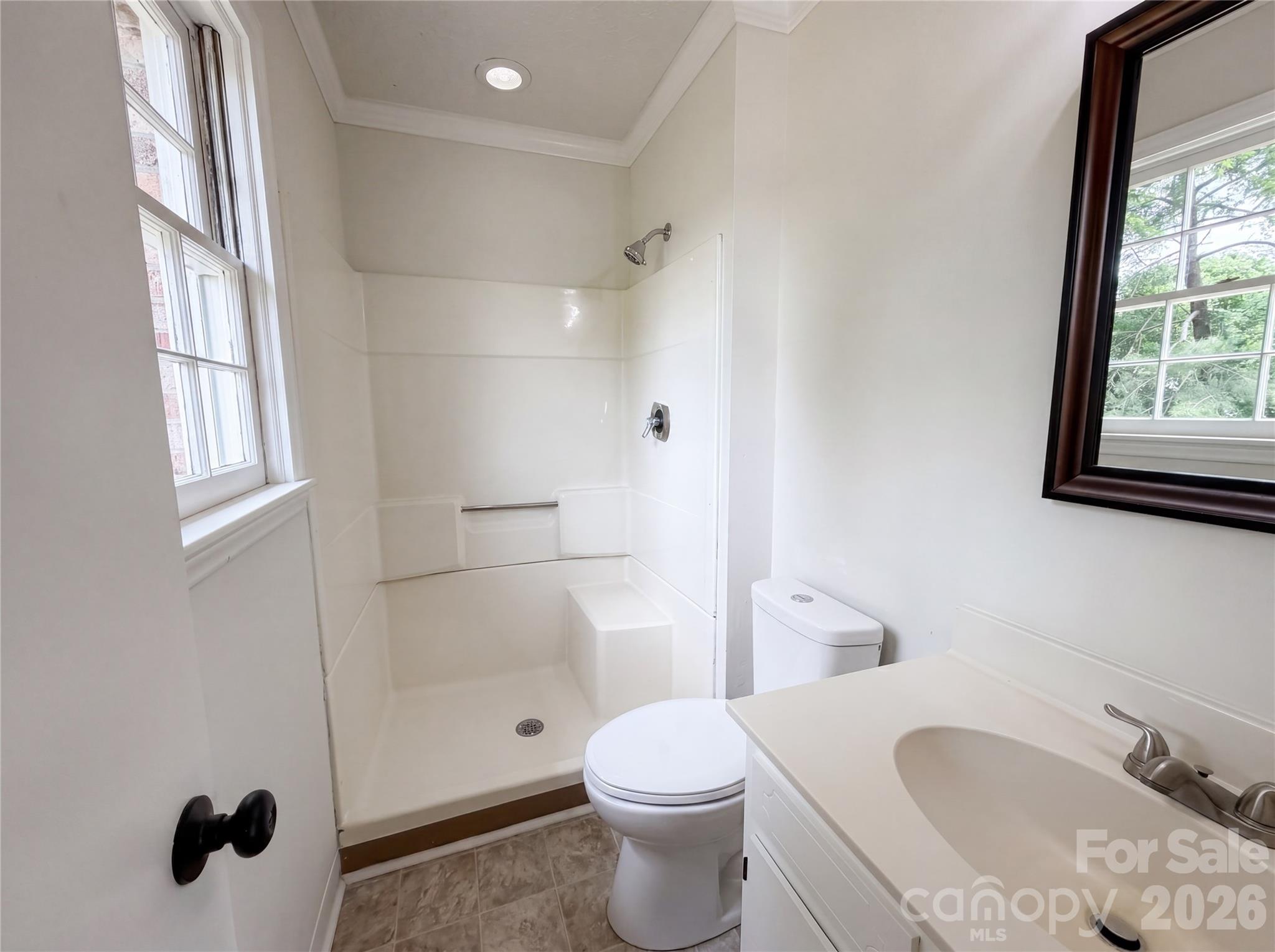 814 Charles Road Property Photo 13