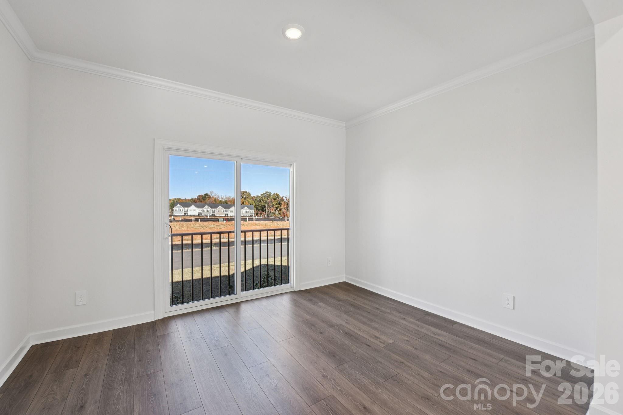 363 Golden Maple Court Property Photo 3