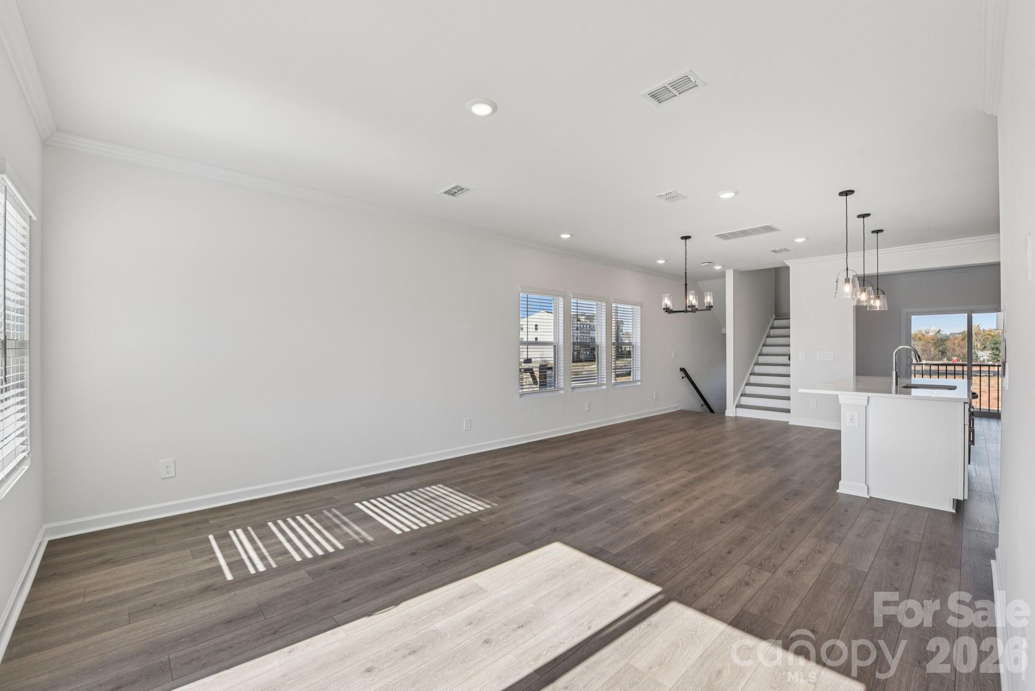 363 Golden Maple Court Property Photo 6