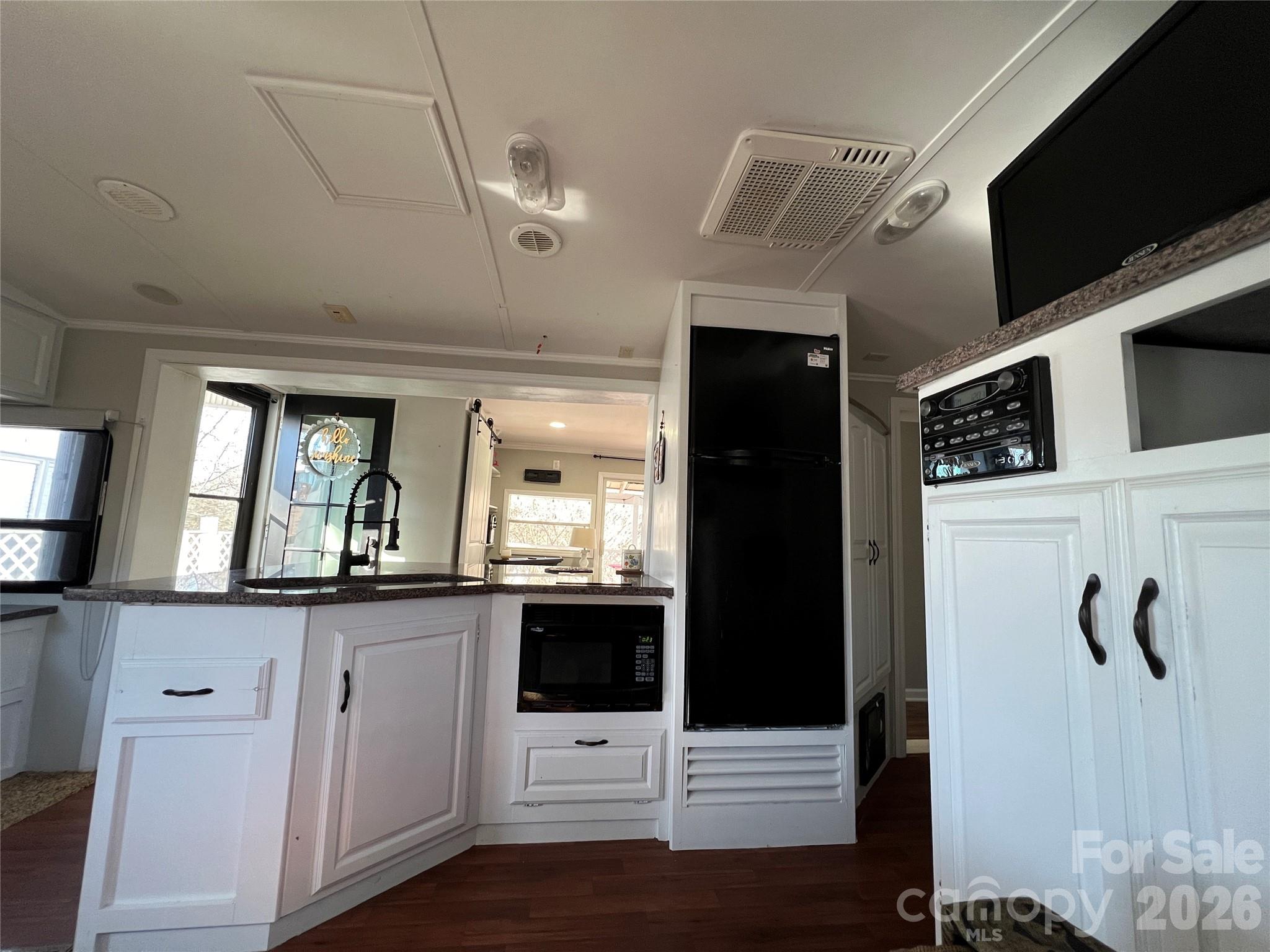 322 Mount View Lane Property Photo 15