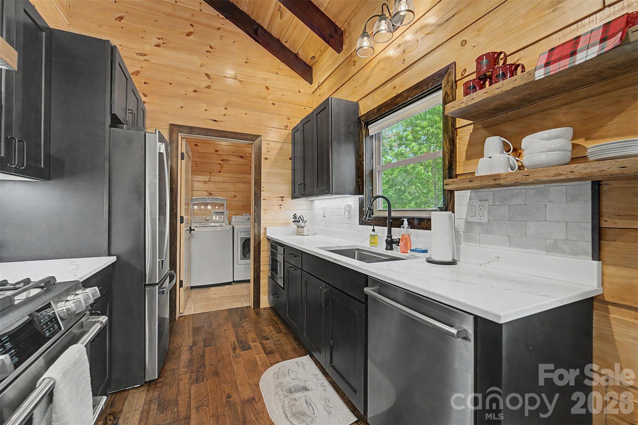 716 Equestrian Drive Property Photo 8