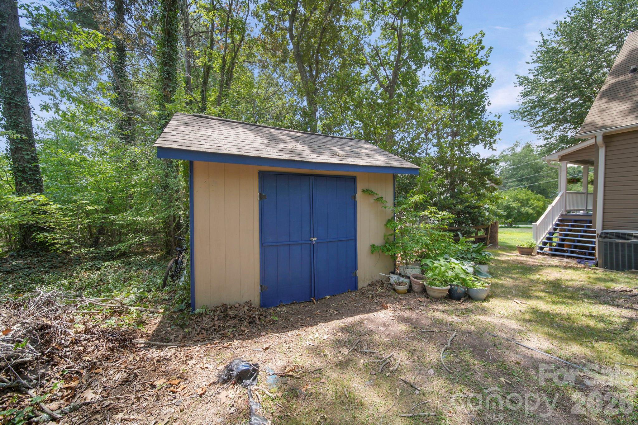 7813 Red Robin Trail Property Photo 31