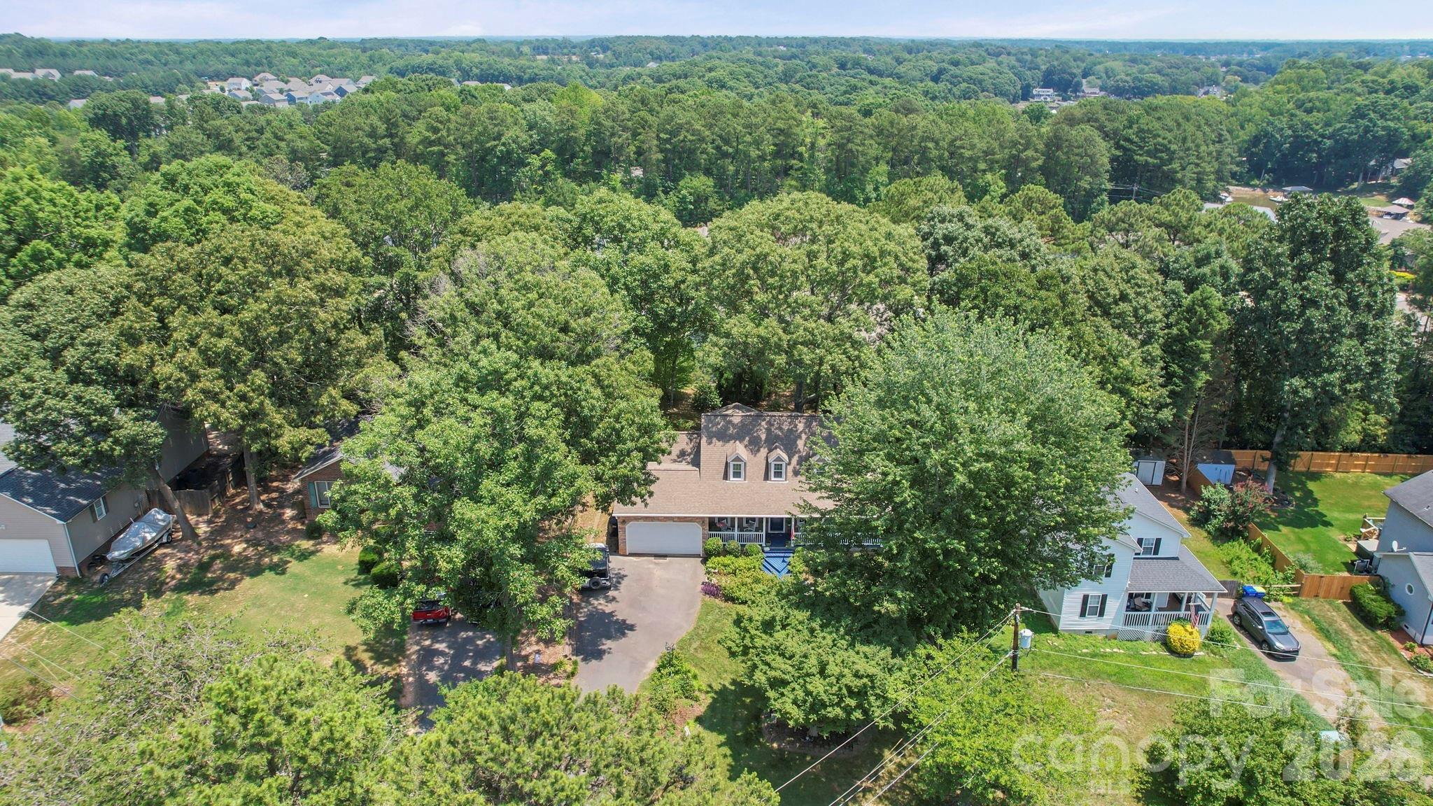 7813 Red Robin Trail Property Photo 33