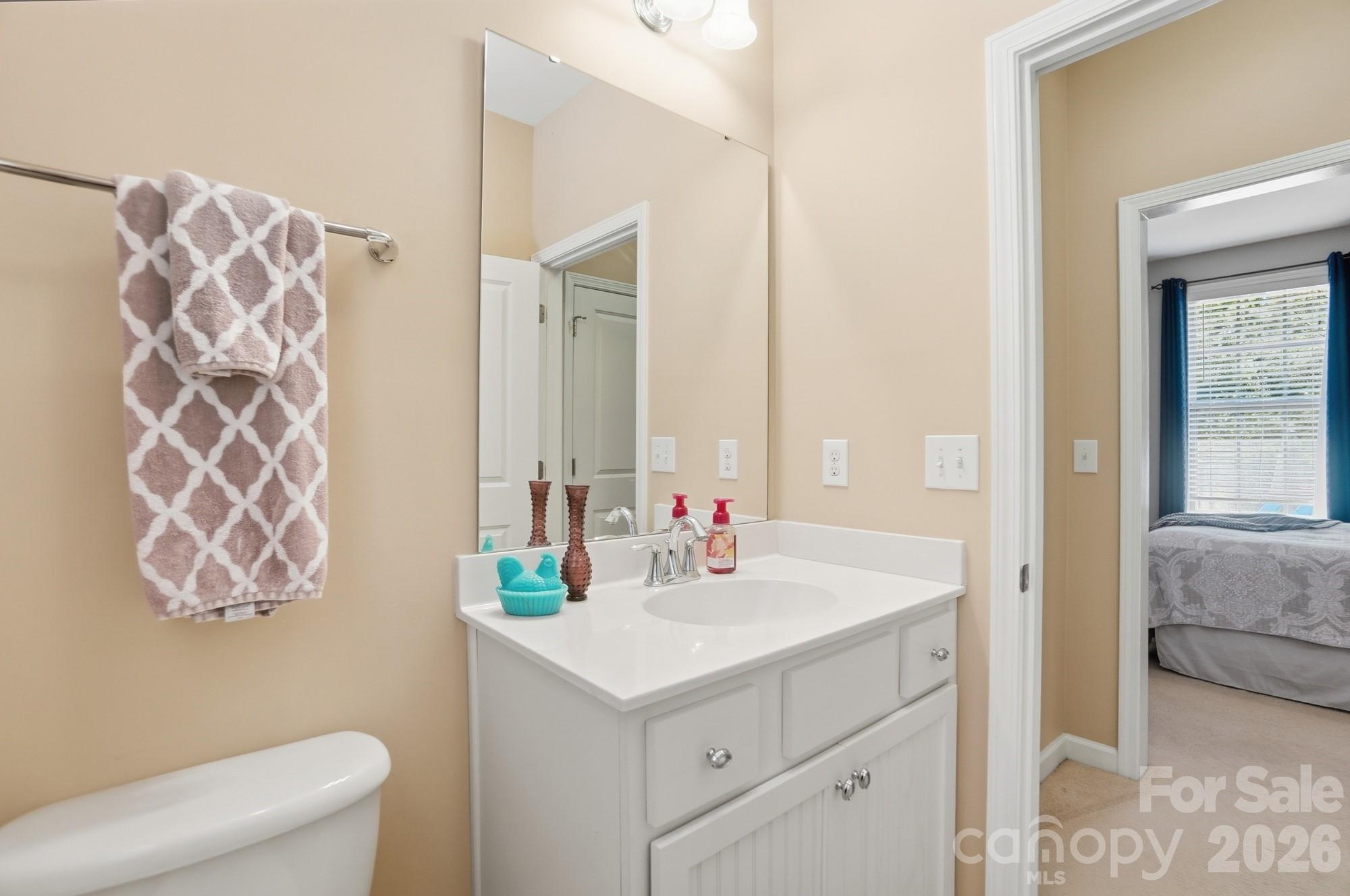 3219 Lakehurst Crossing Property Photo 27