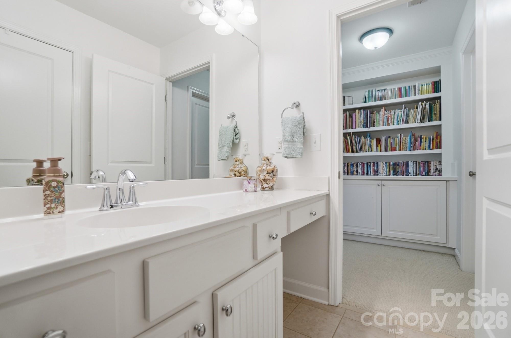 3219 Lakehurst Crossing Property Photo 44