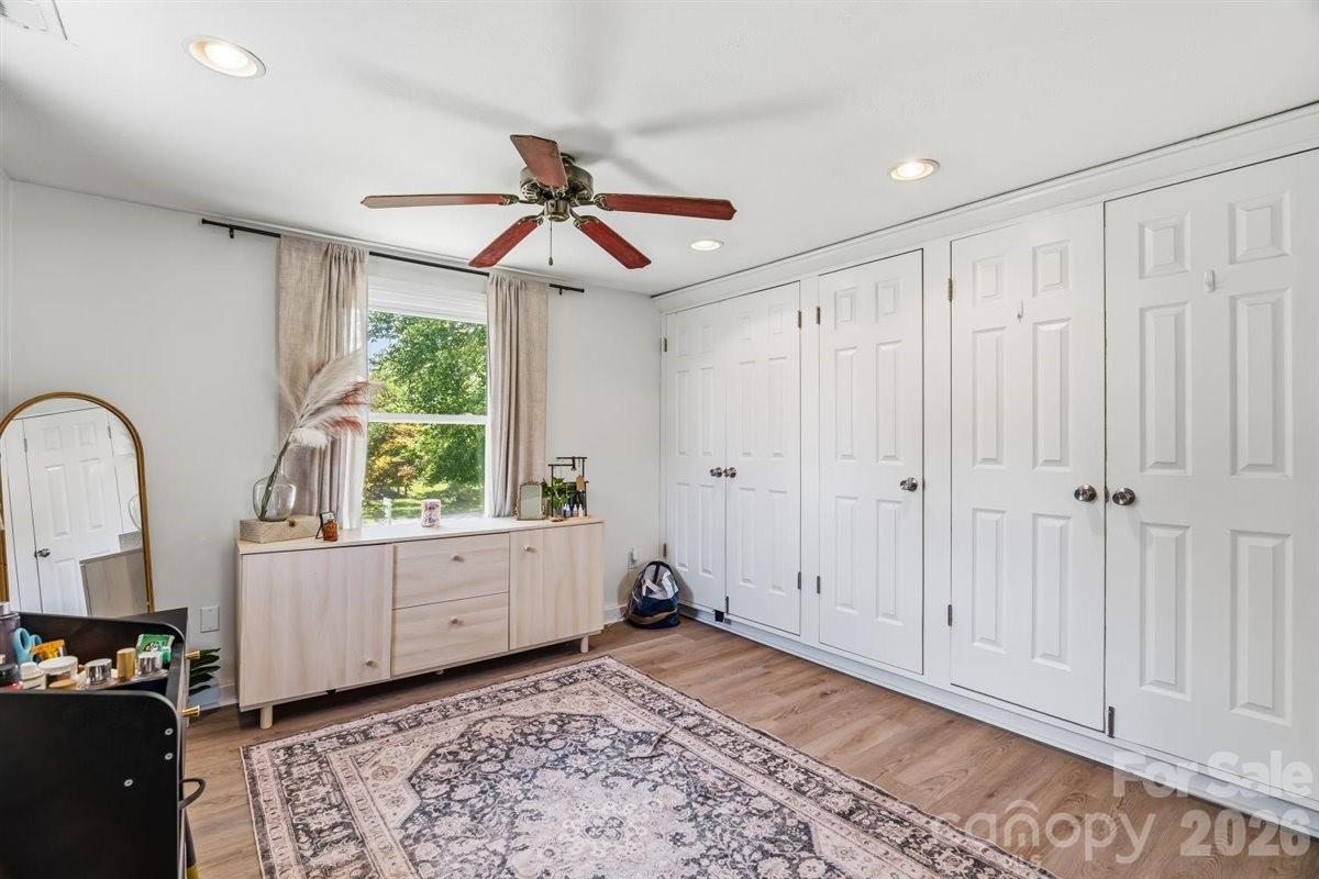 1177 Runway Drive Property Photo 11
