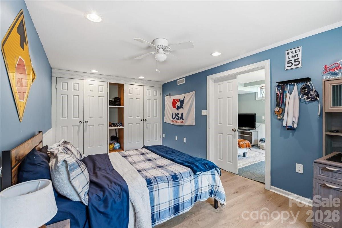 1177 Runway Drive Property Photo 17