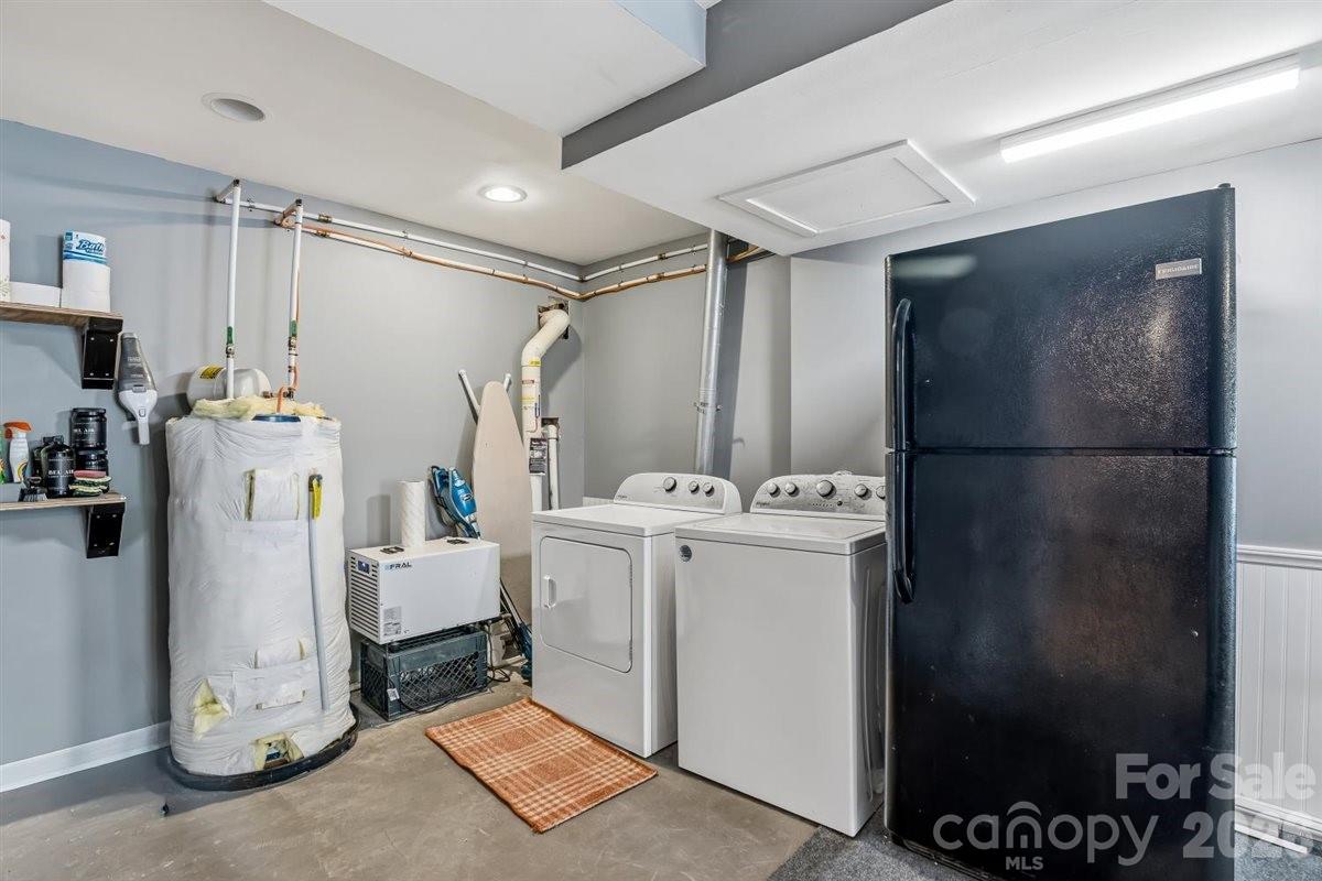 1177 Runway Drive Property Photo 18