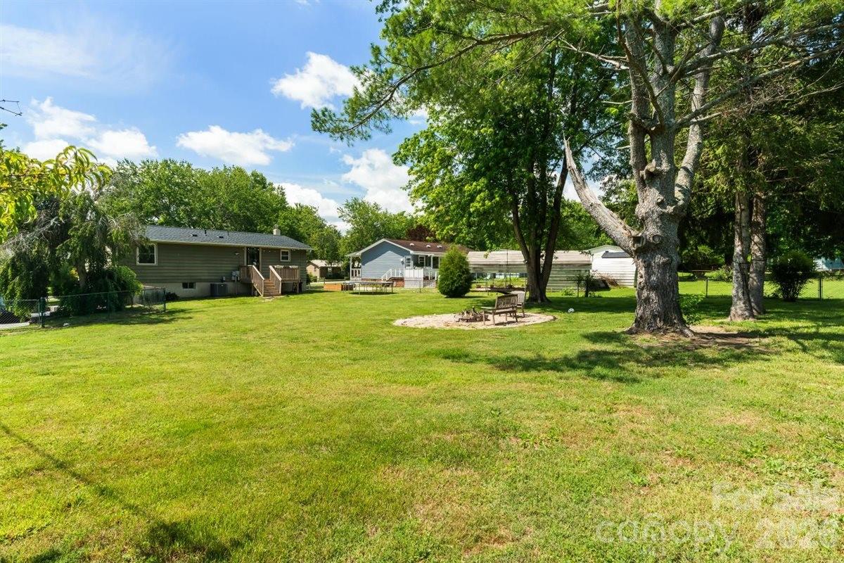 1177 Runway Drive Property Photo 23