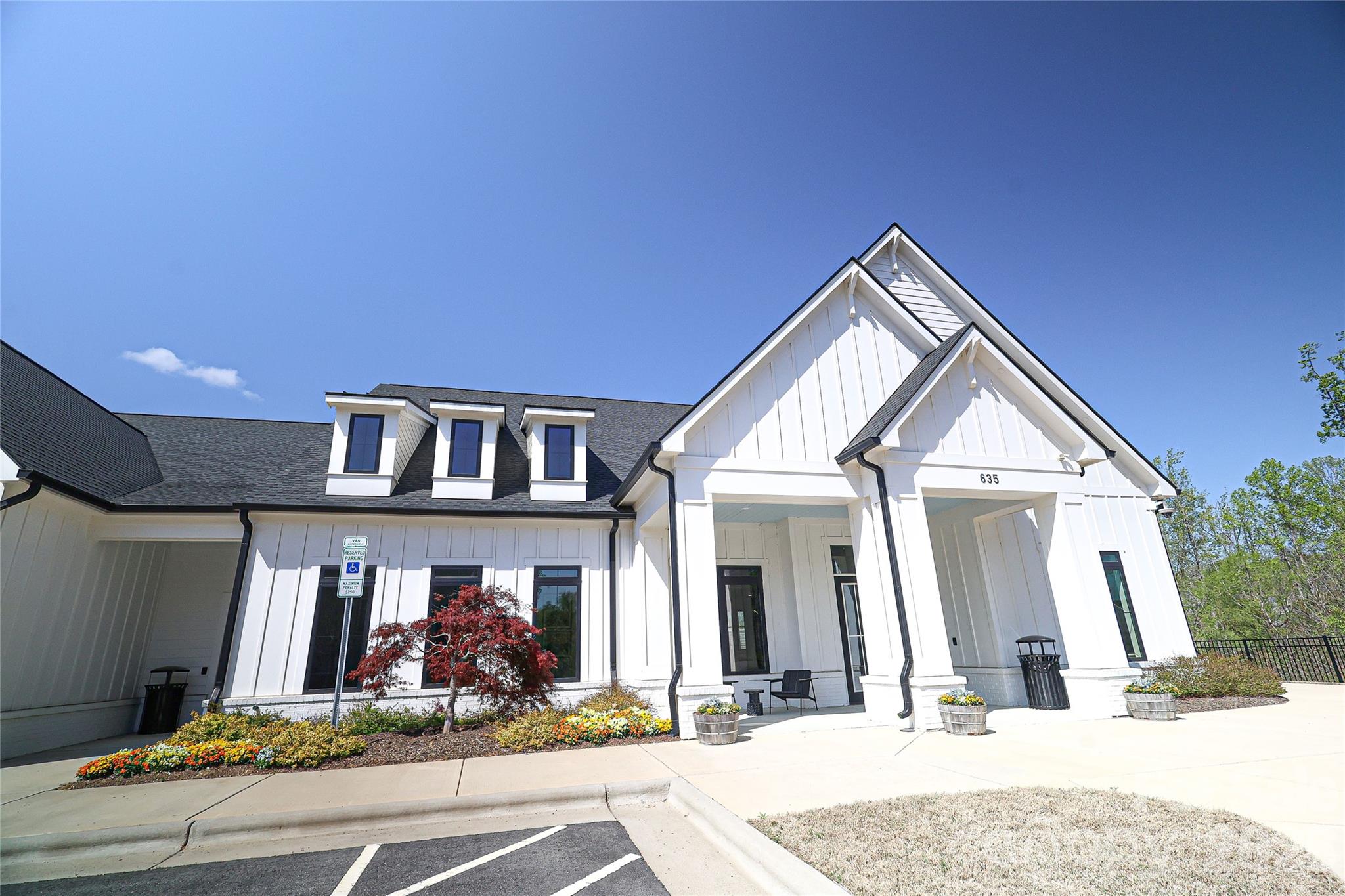 5011 Twin River Drive Property Photo 13