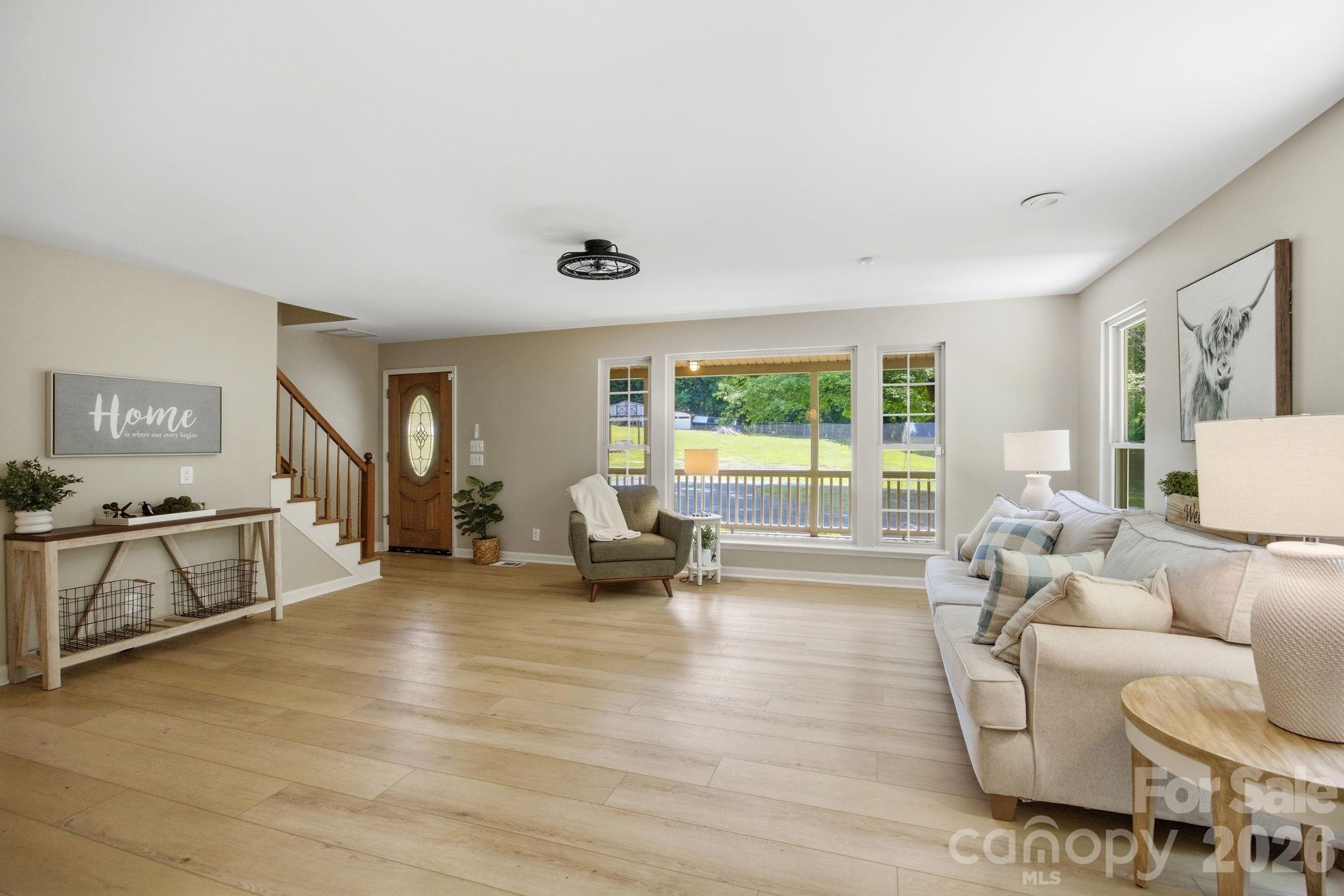 195 Azalea Road Property Photo 10