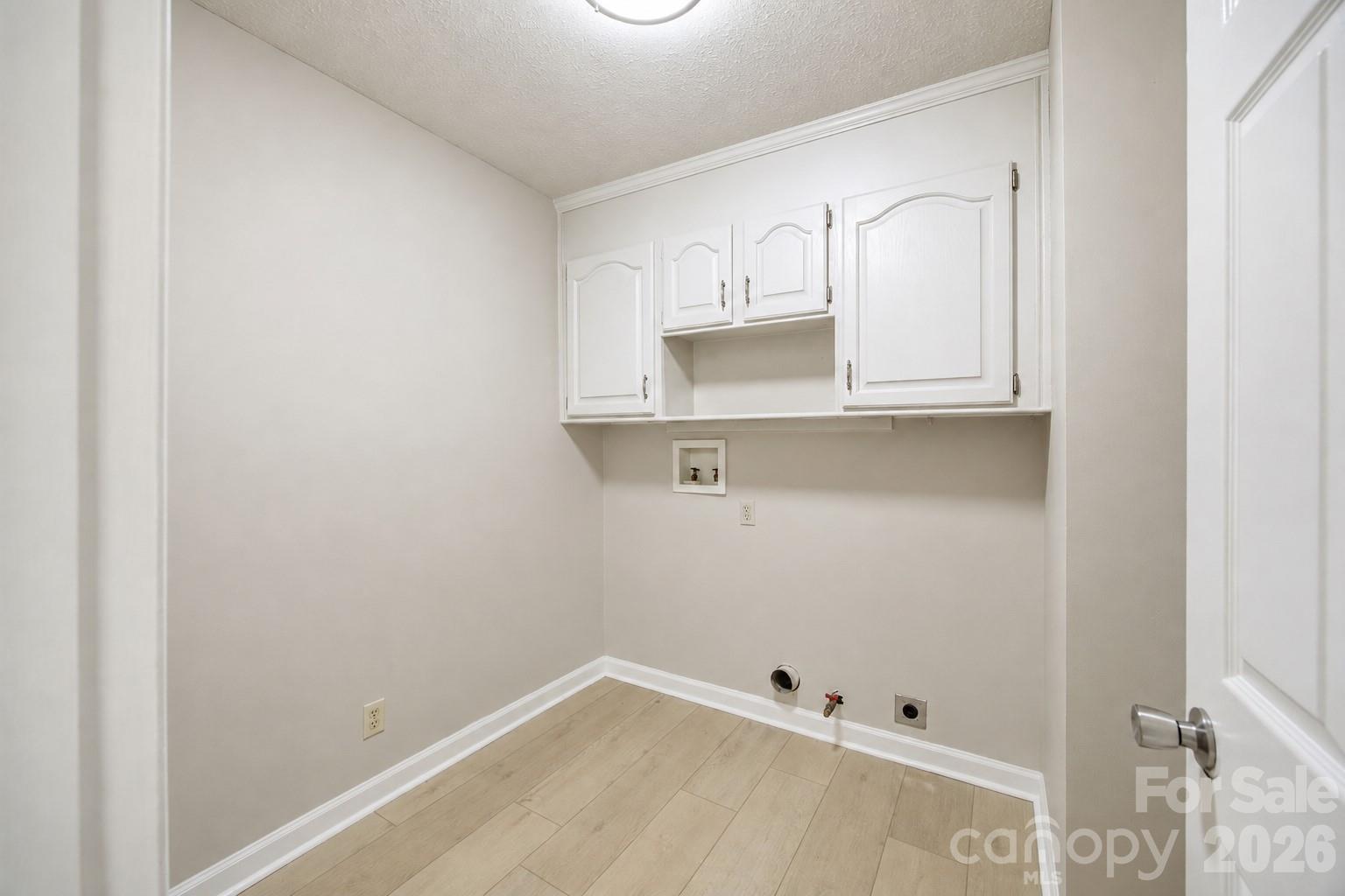 195 Azalea Road Property Photo 11