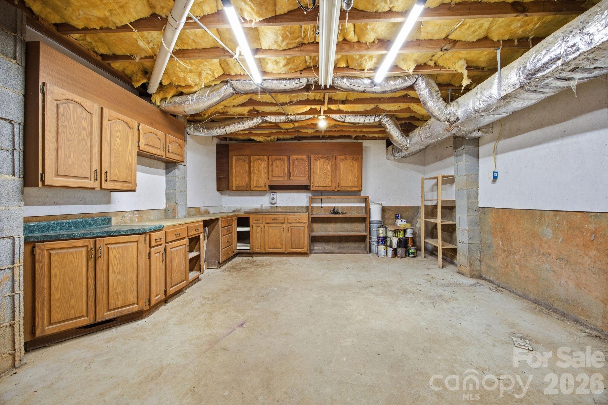 195 Azalea Road Property Photo 34