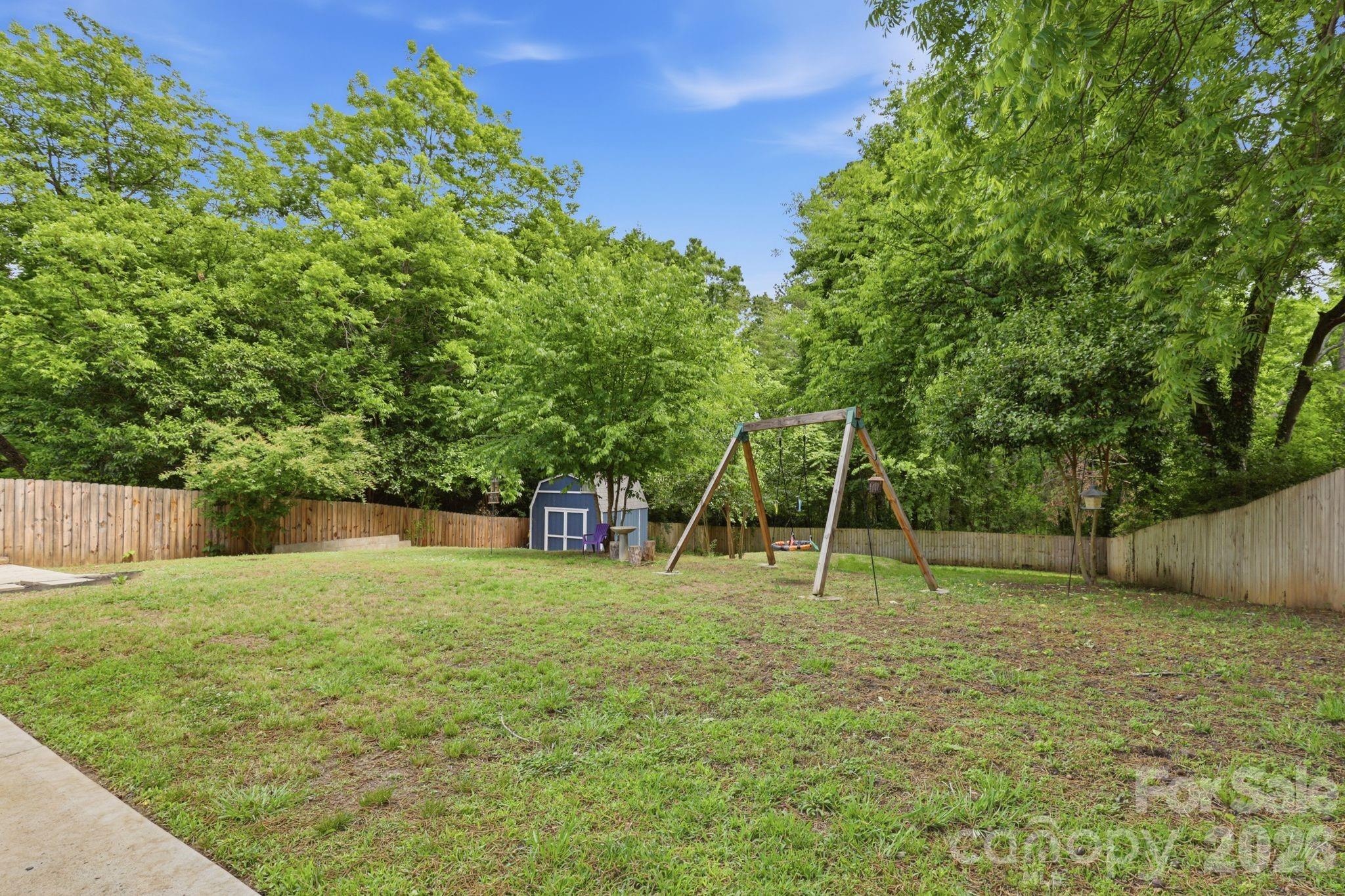 92 Nw Meadow Avenue Property Photo 29