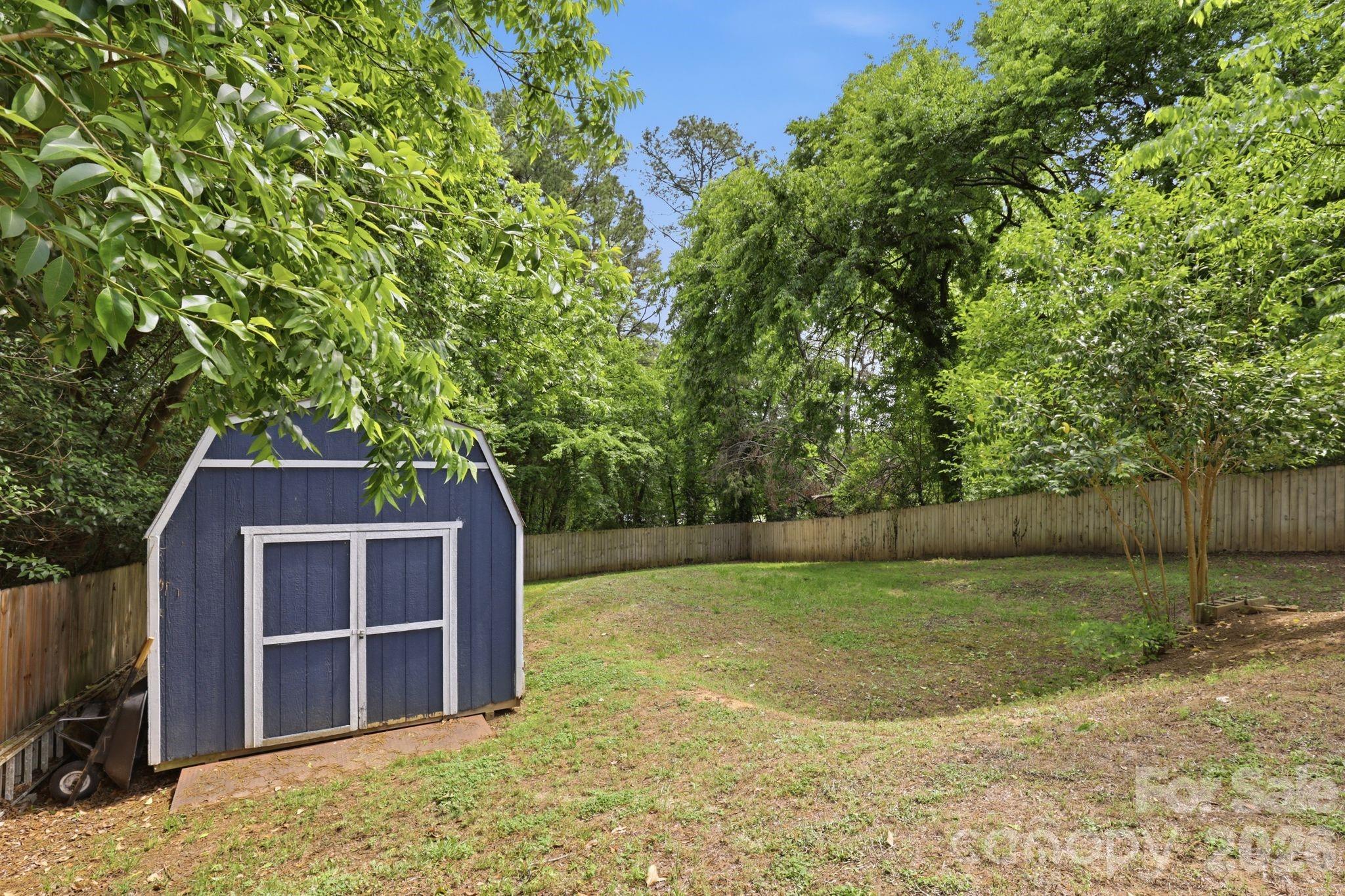 92 Nw Meadow Avenue Property Photo 32