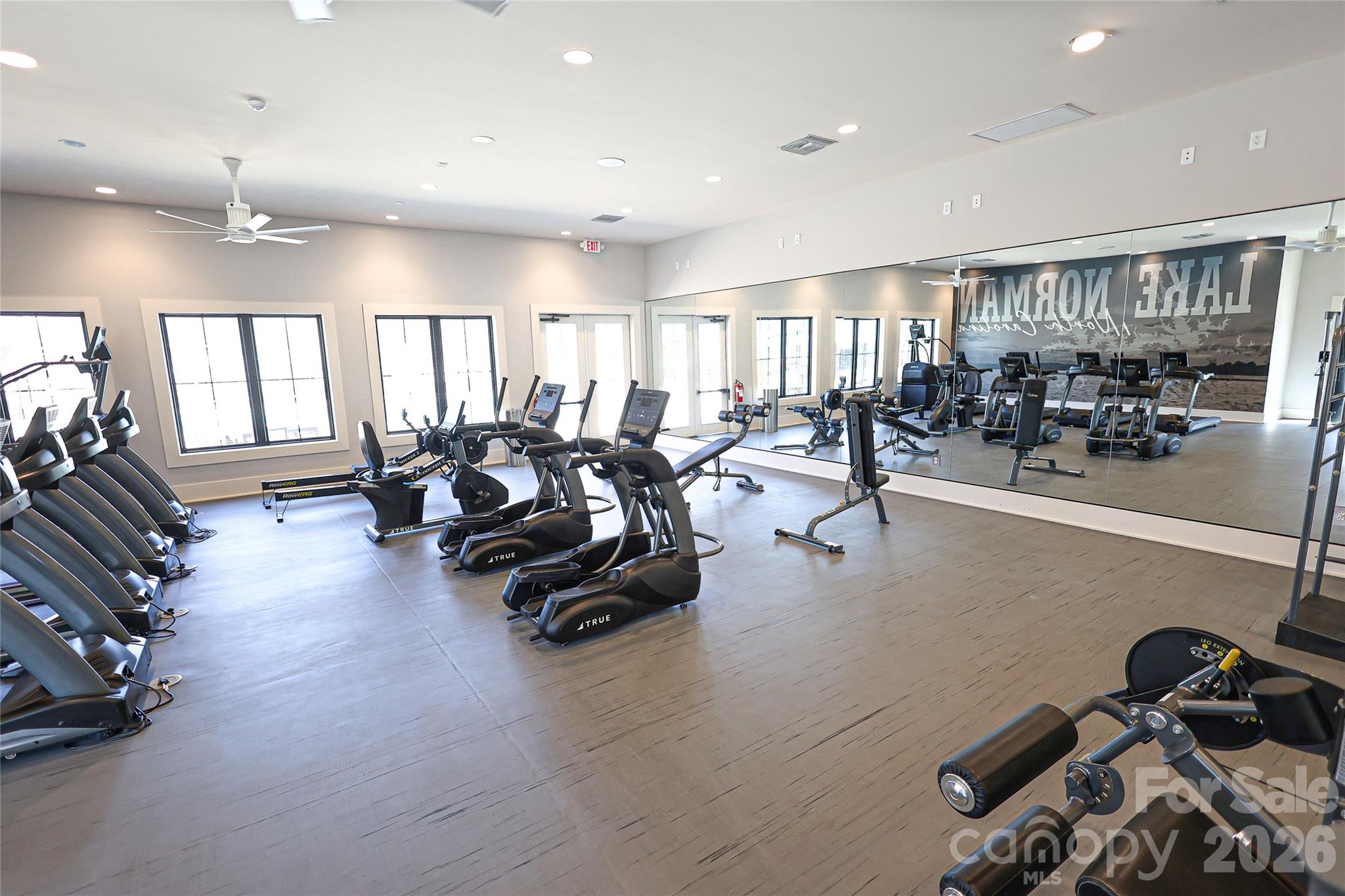 5003 Twin River Drive Property Photo 20