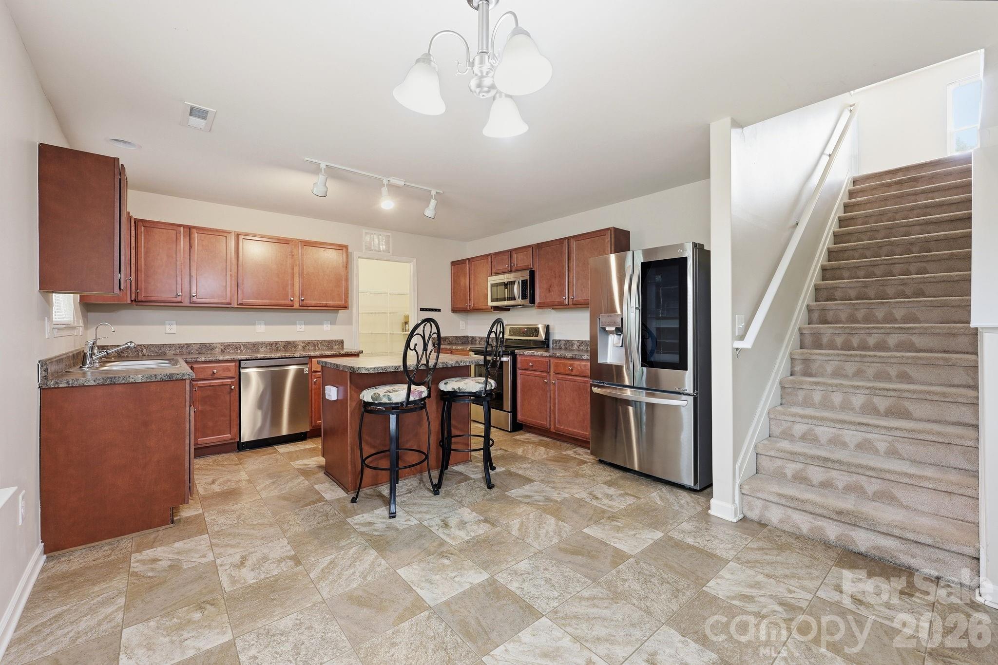 310 Askin Lane Property Photo 32