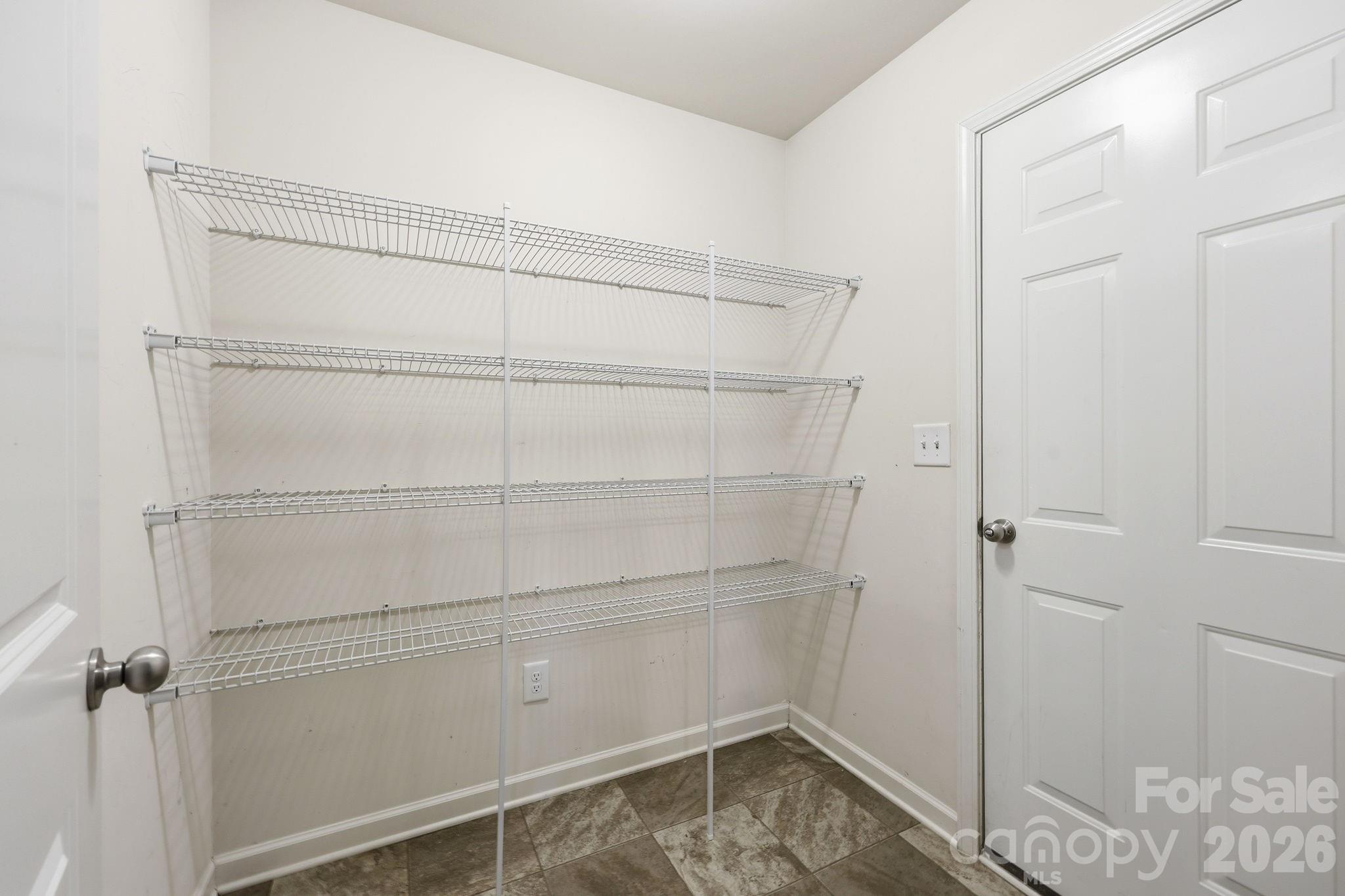 310 Askin Lane Property Photo 37