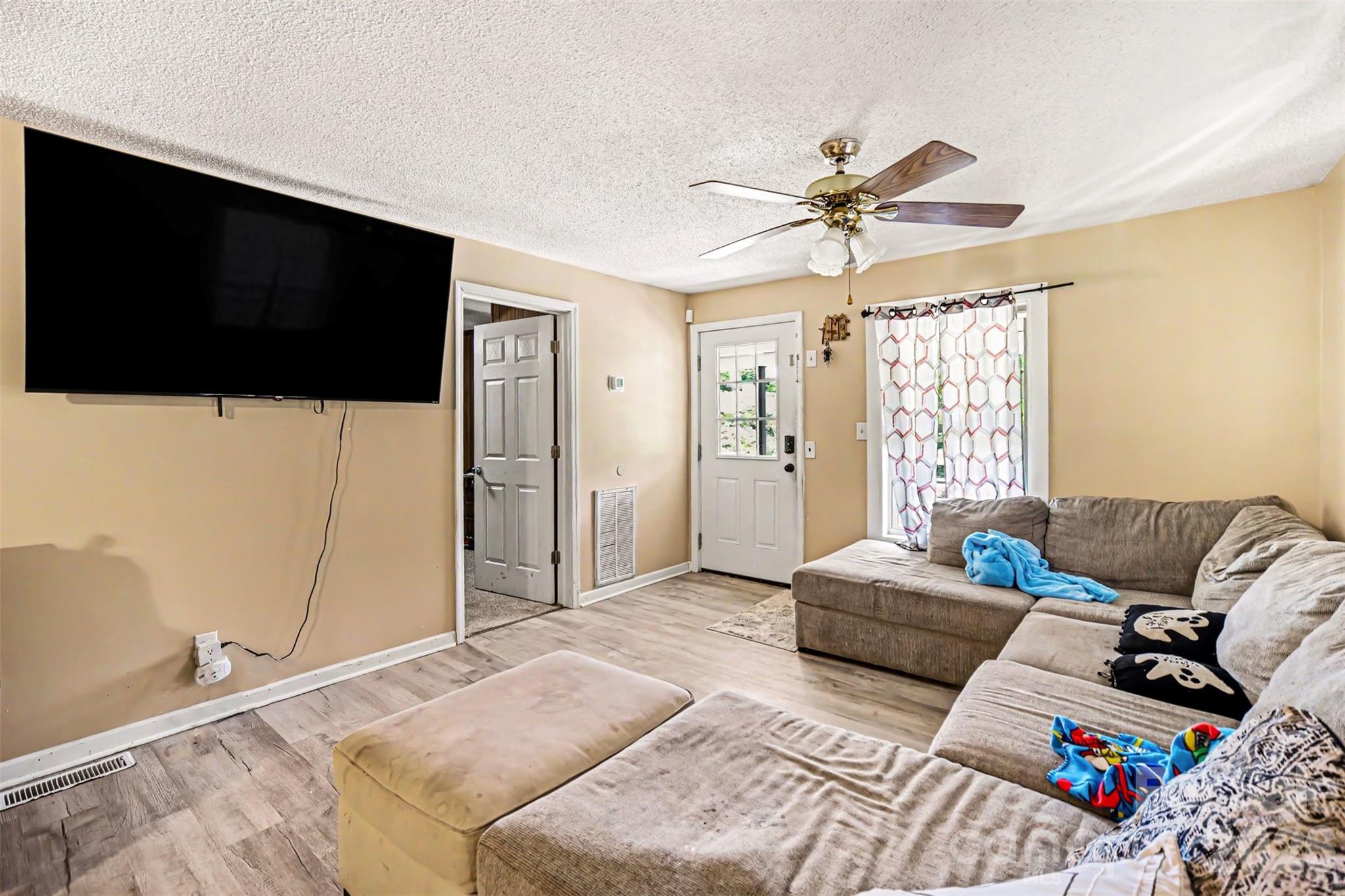 12 Bost Avenue Property Photo 15