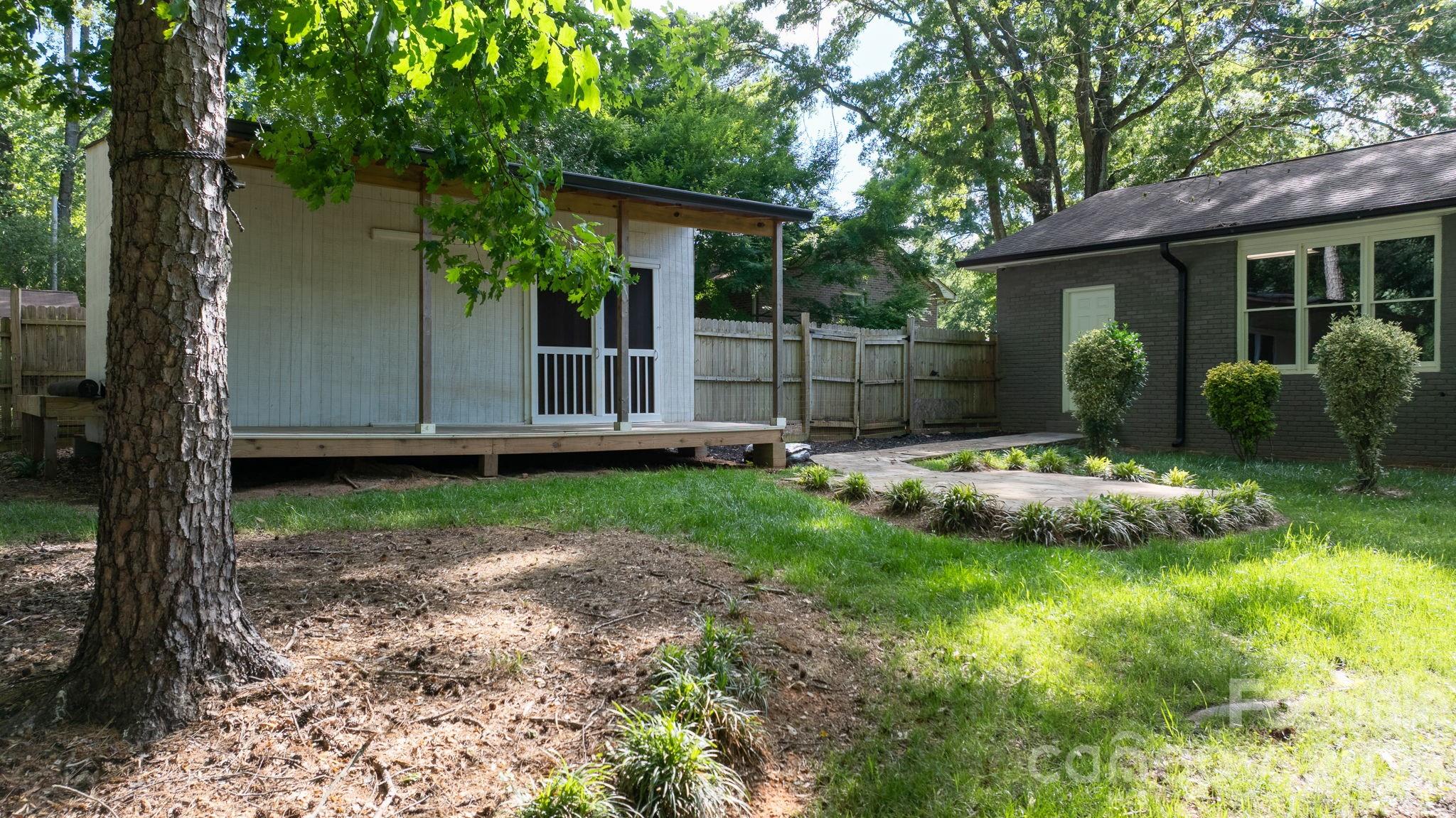 14214 Honeysuckle Ridge Drive Property Photo 42