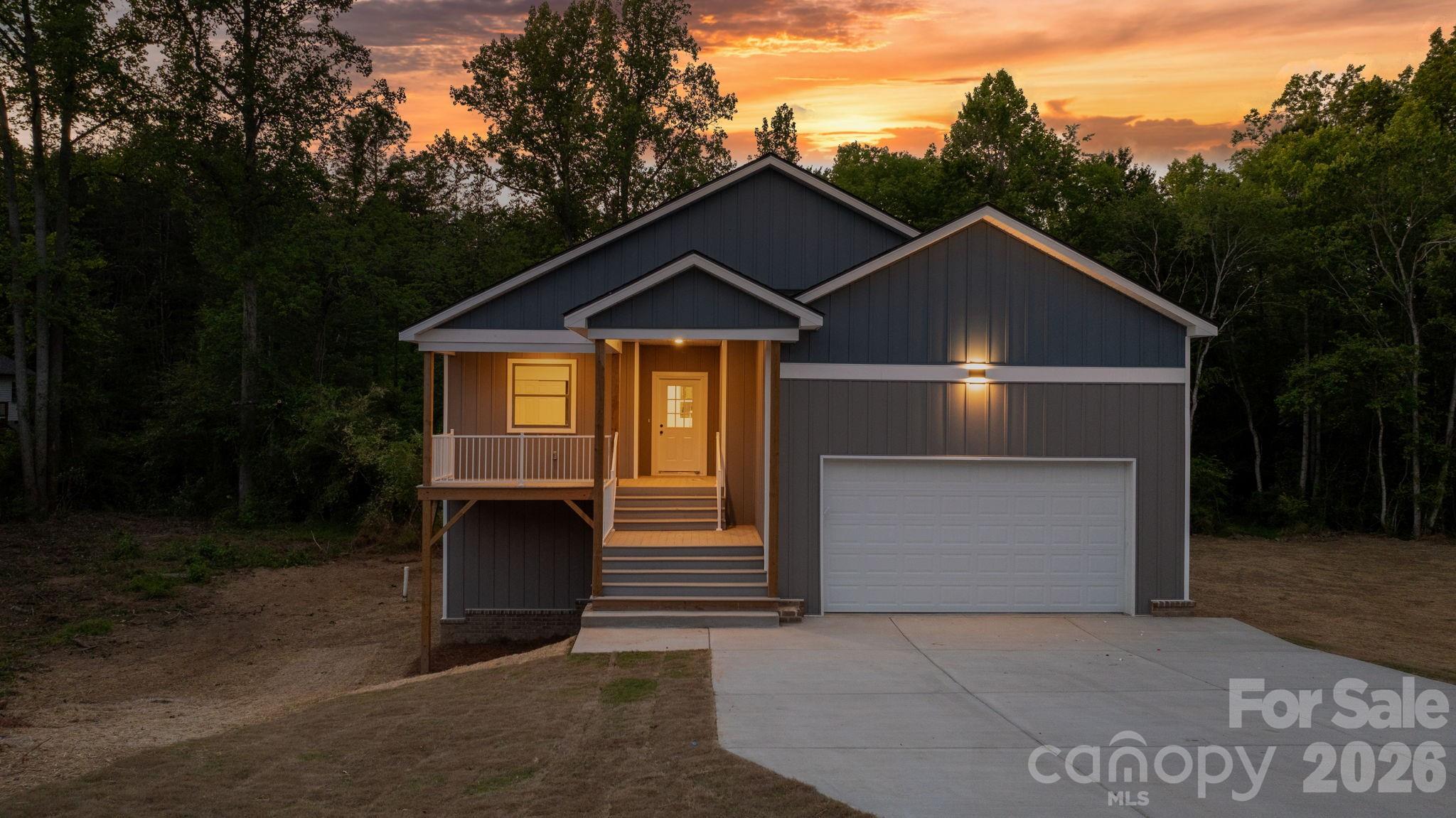41 Tennyson Drive Property Photo 1