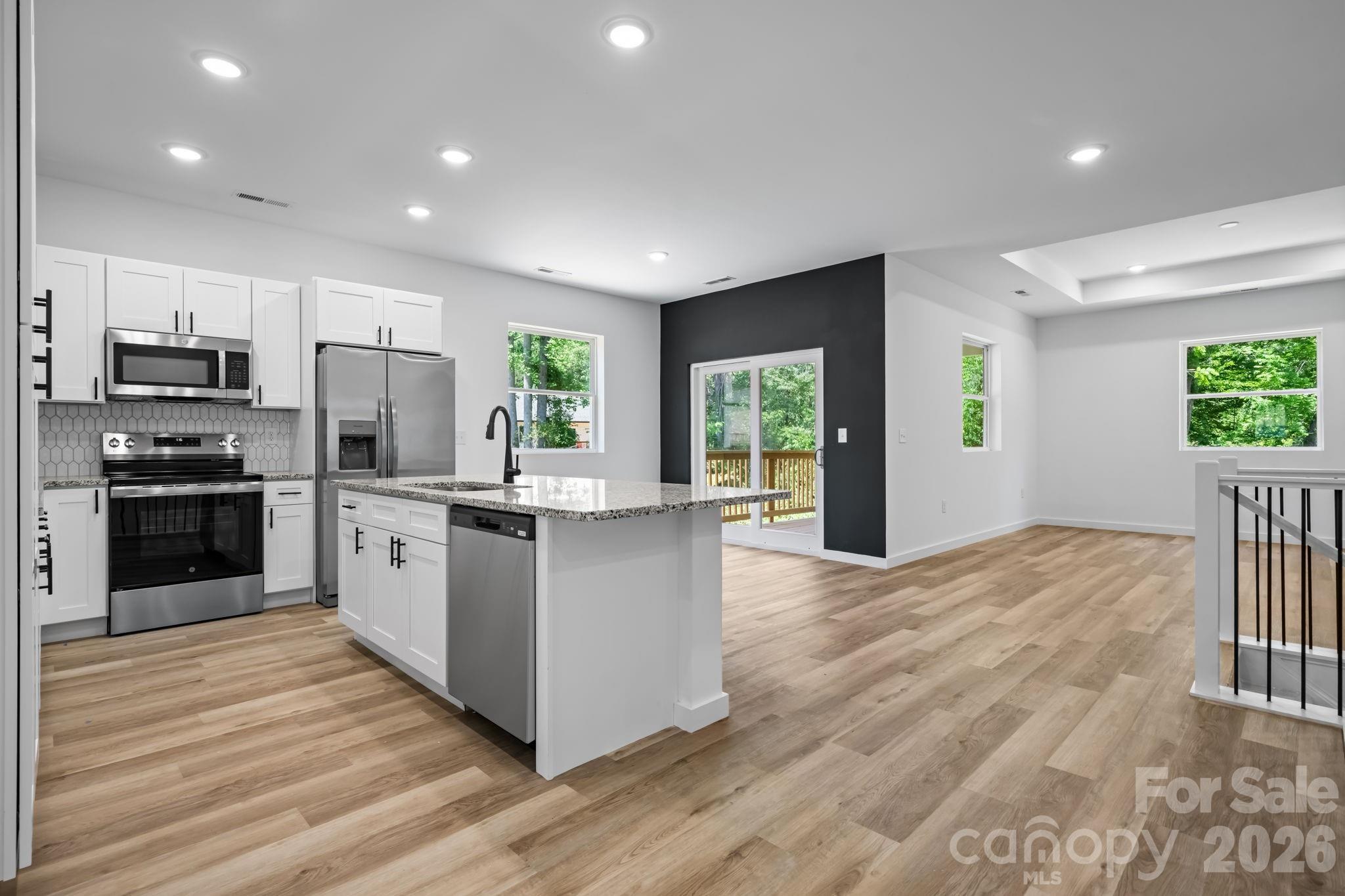 41 Tennyson Drive Property Photo 3