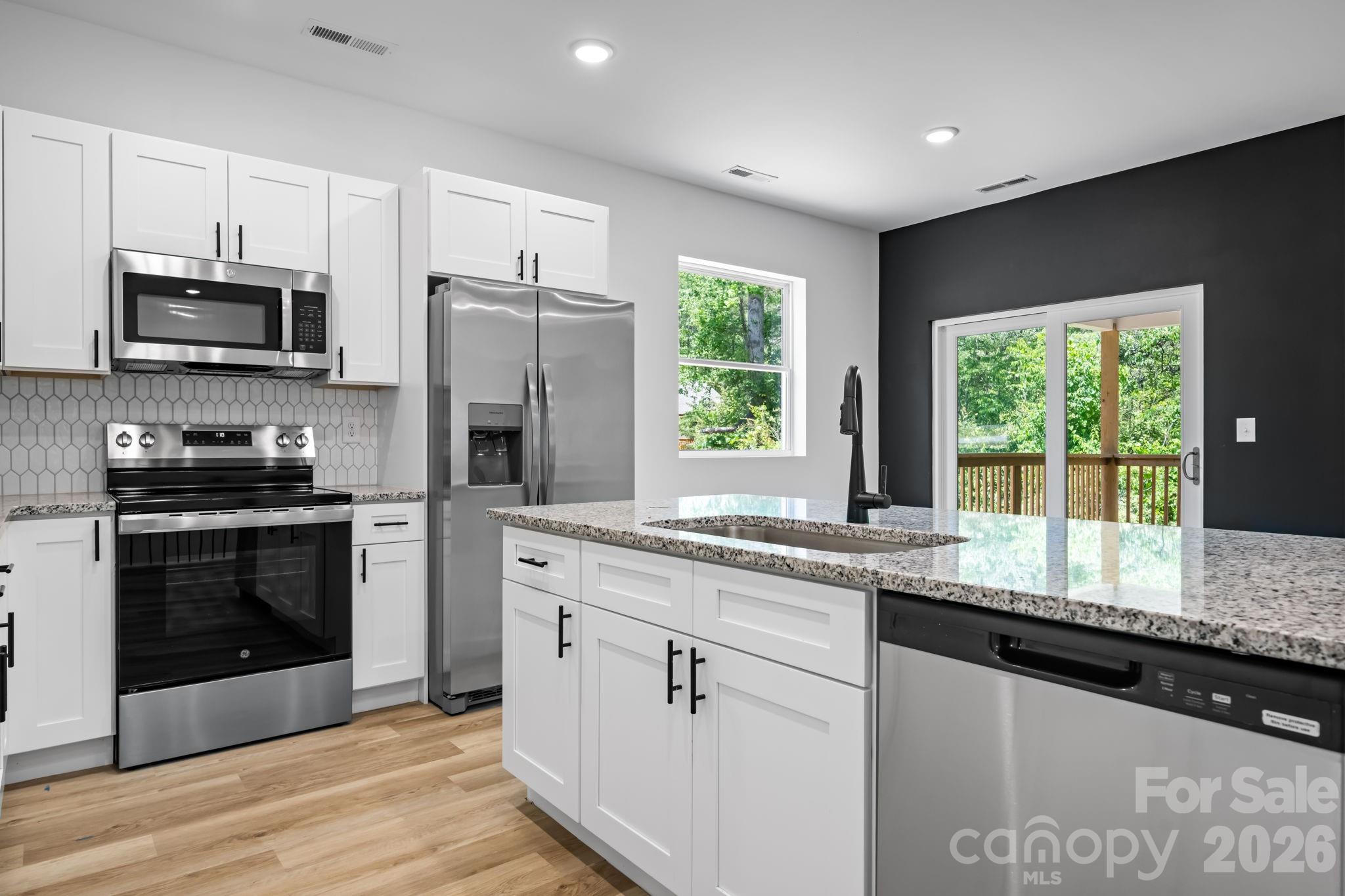 41 Tennyson Drive Property Photo 10