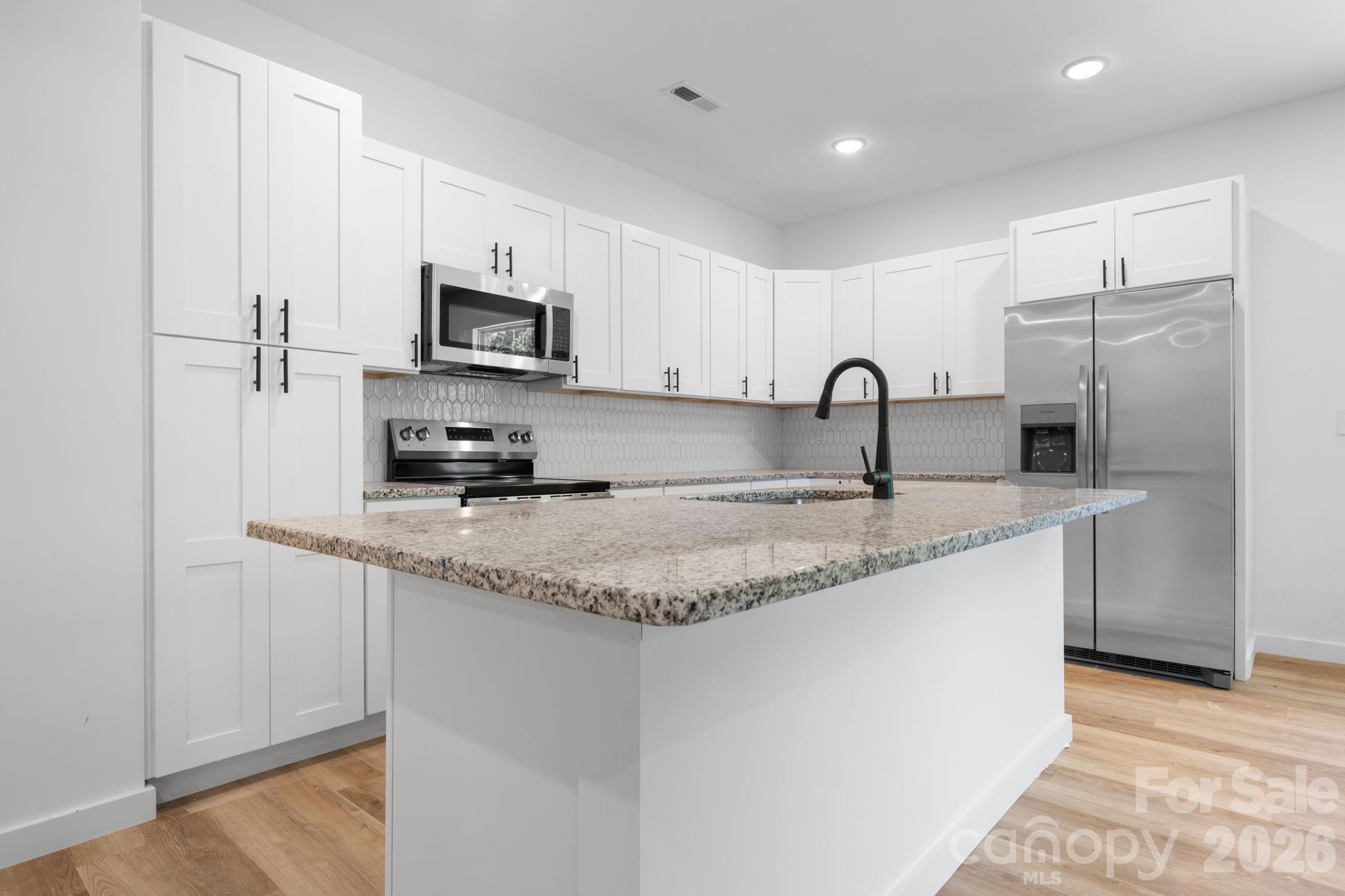 47 Tennyson Drive Property Photo 4