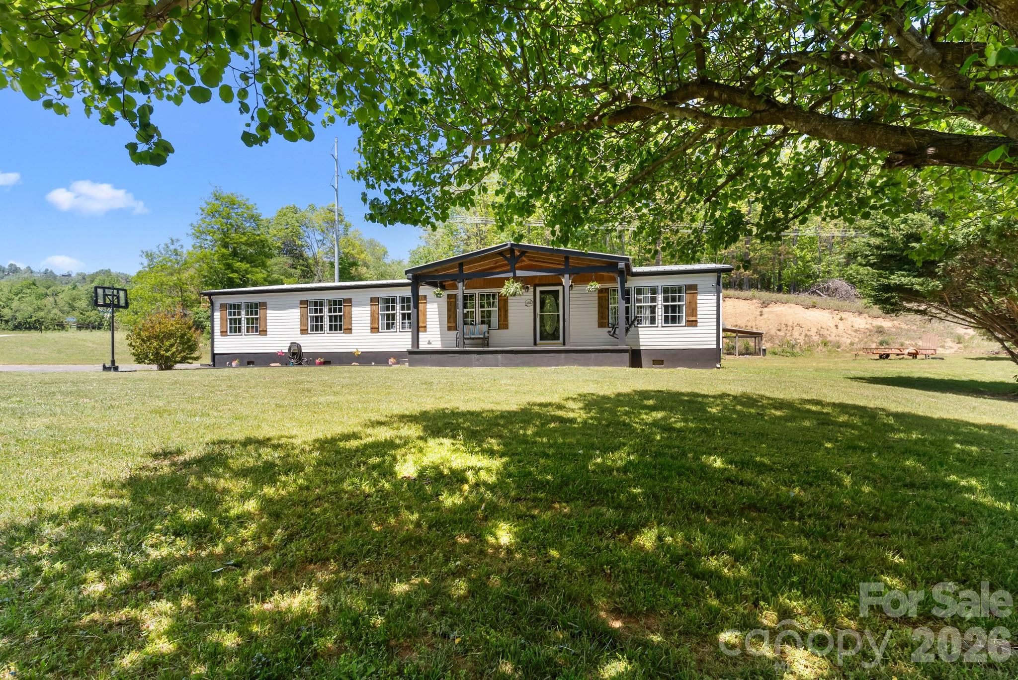152 Pioneer Ridge Property Photo 2