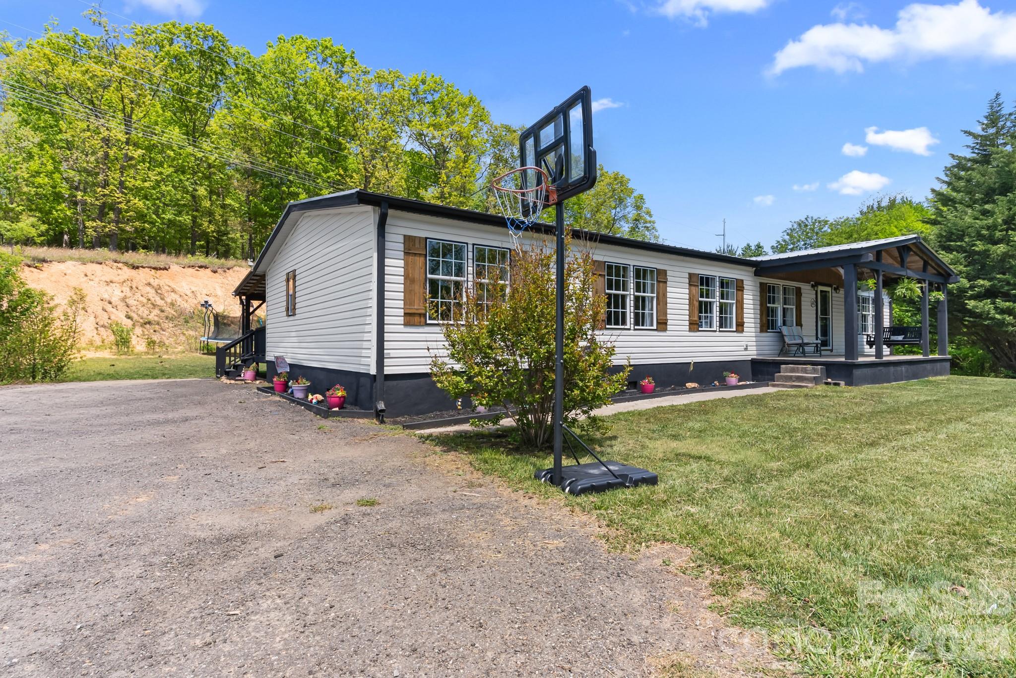 152 Pioneer Ridge Property Photo 42