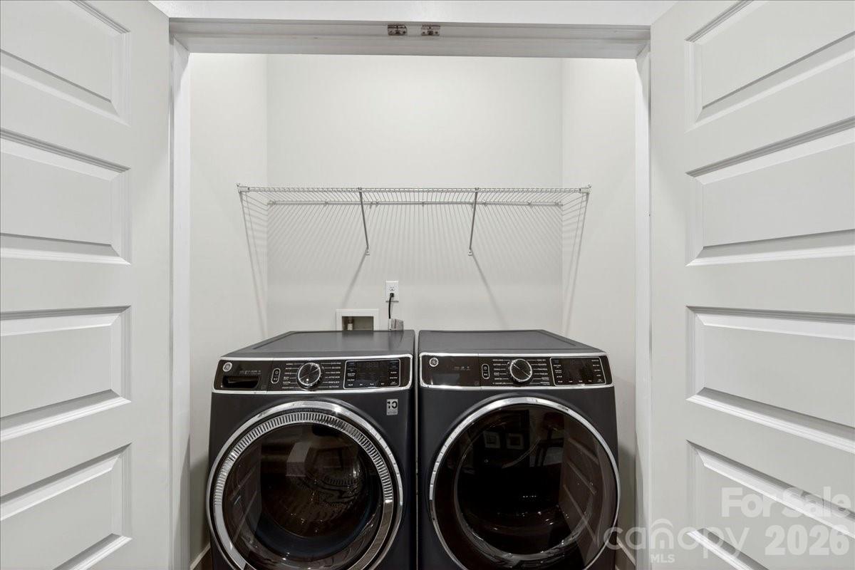 4136 Castleton Road Property Photo 33