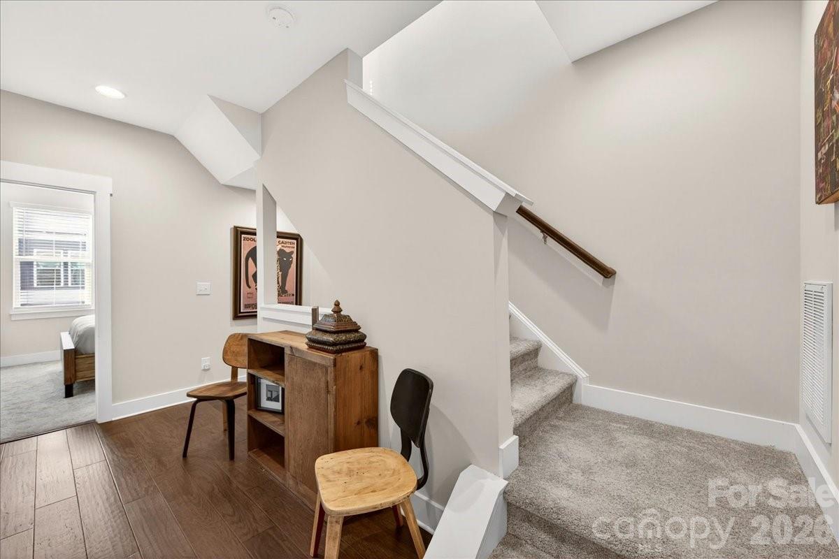 4136 Castleton Road Property Photo 34