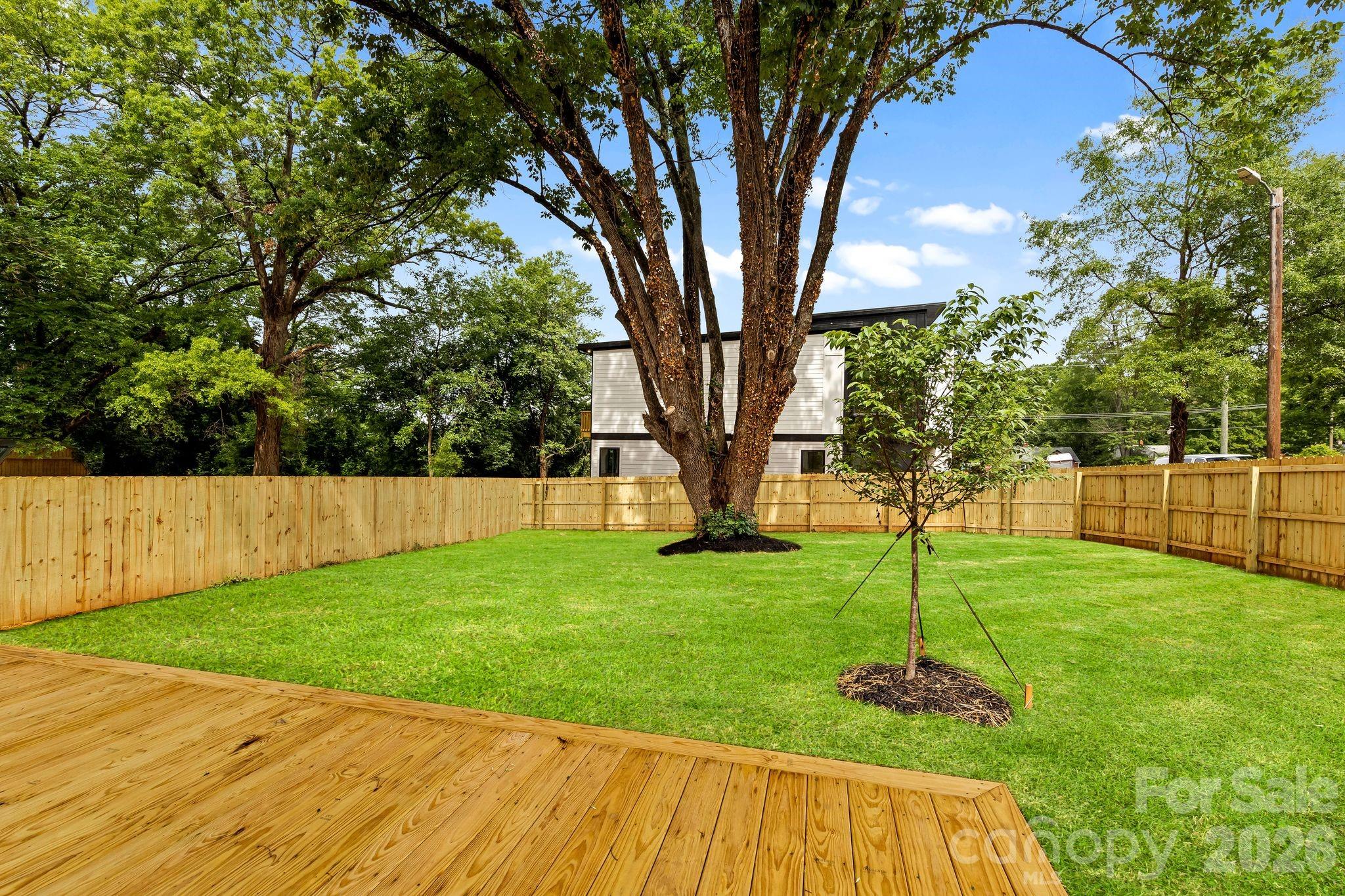 2763 Parkway Avenue Property Photo 33