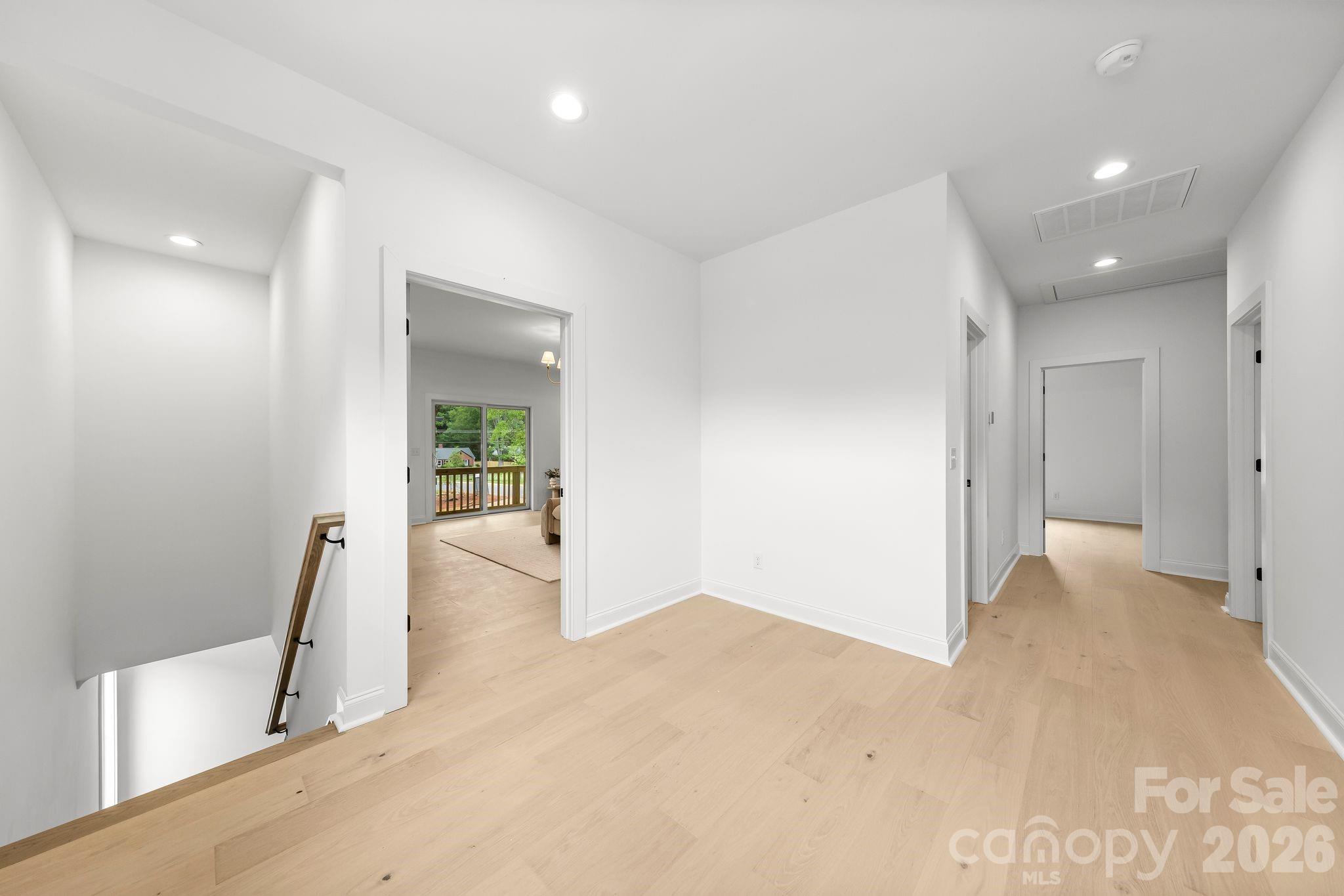 2763 Parkway Avenue Property Photo 38