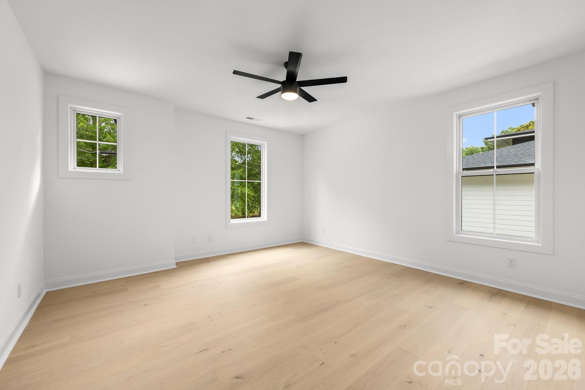 2763 Parkway Avenue Property Photo 40