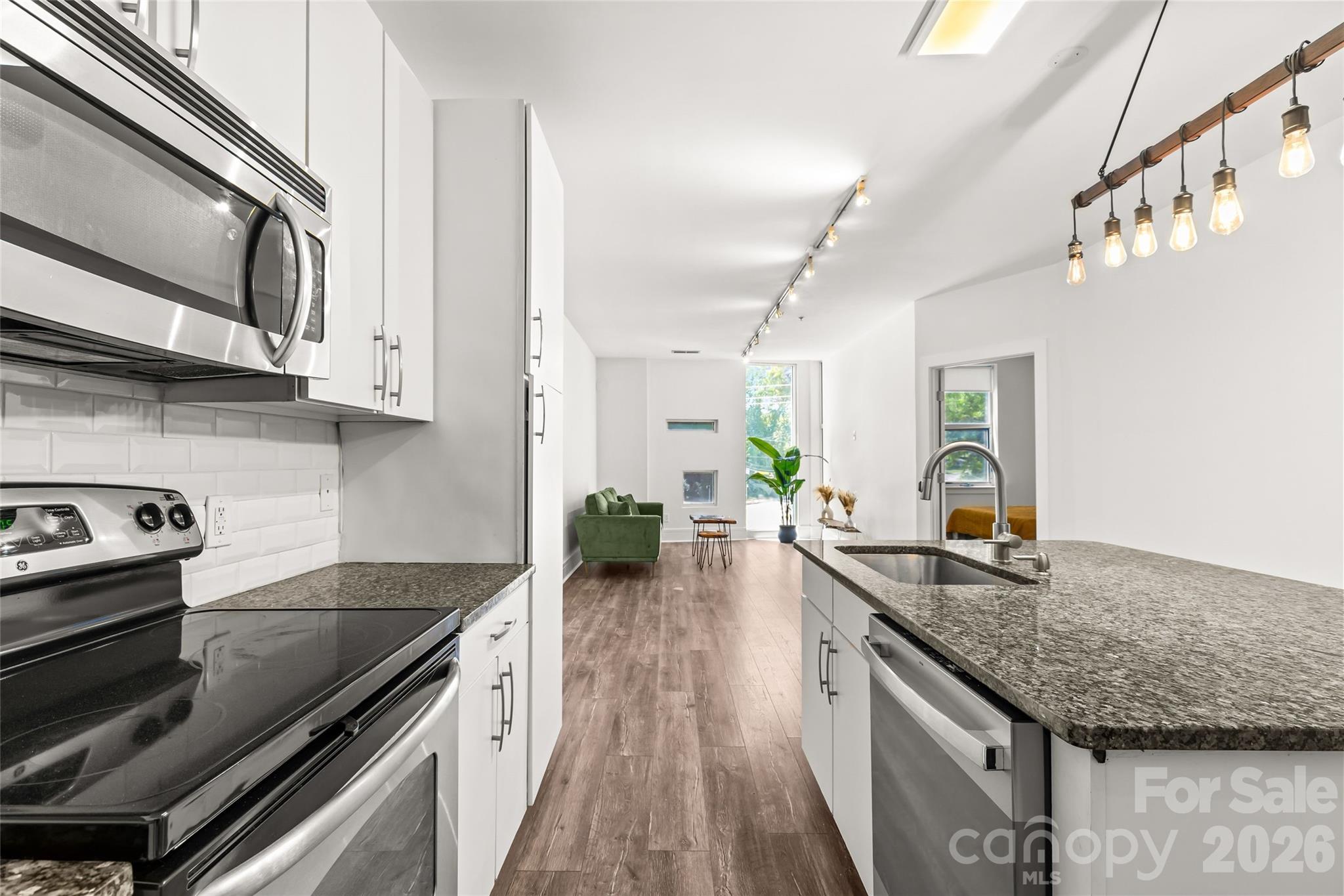 1600 Fulton Avenue 305 Property Photo 11