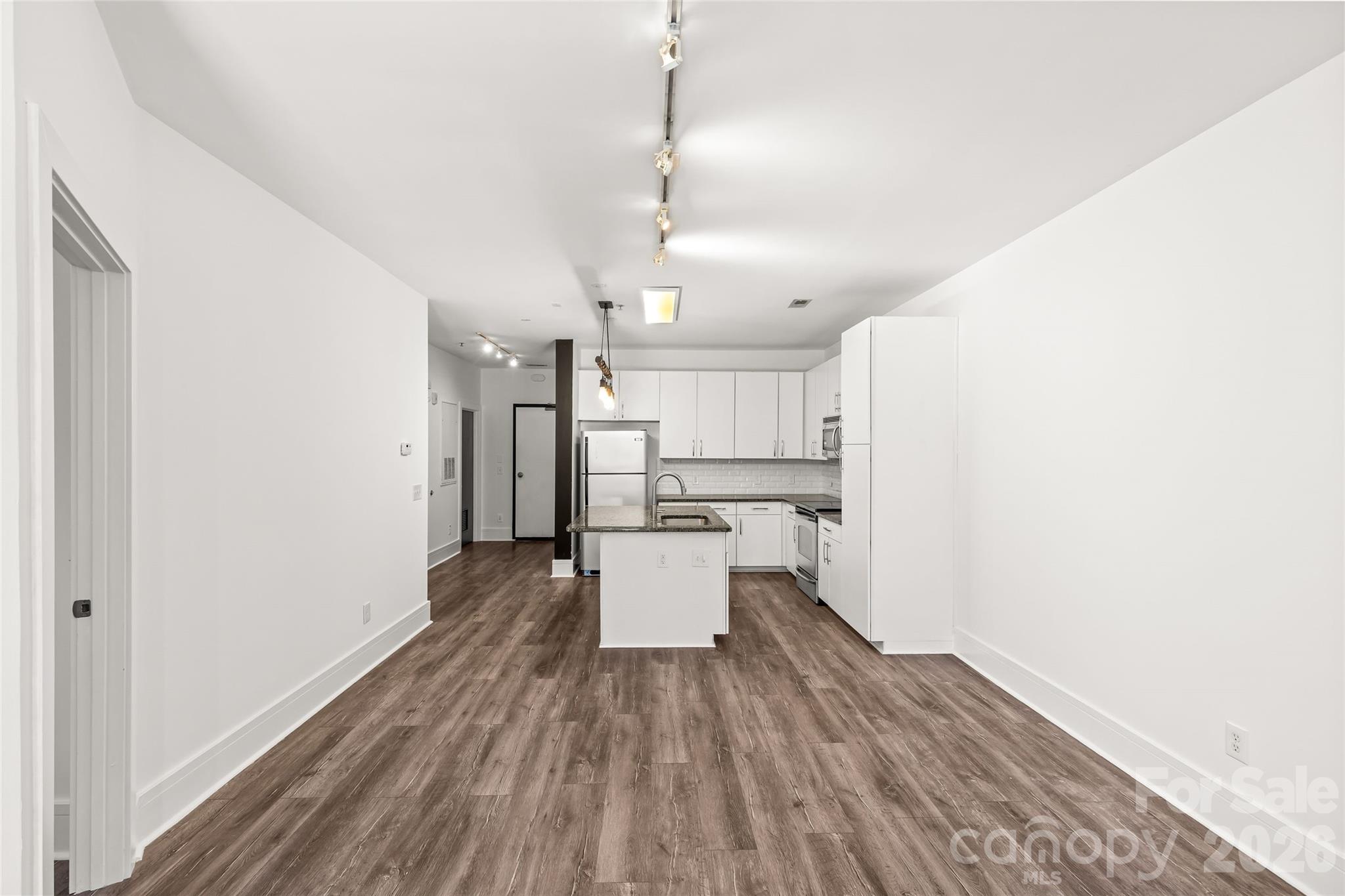 1600 Fulton Avenue 305 Property Photo 15
