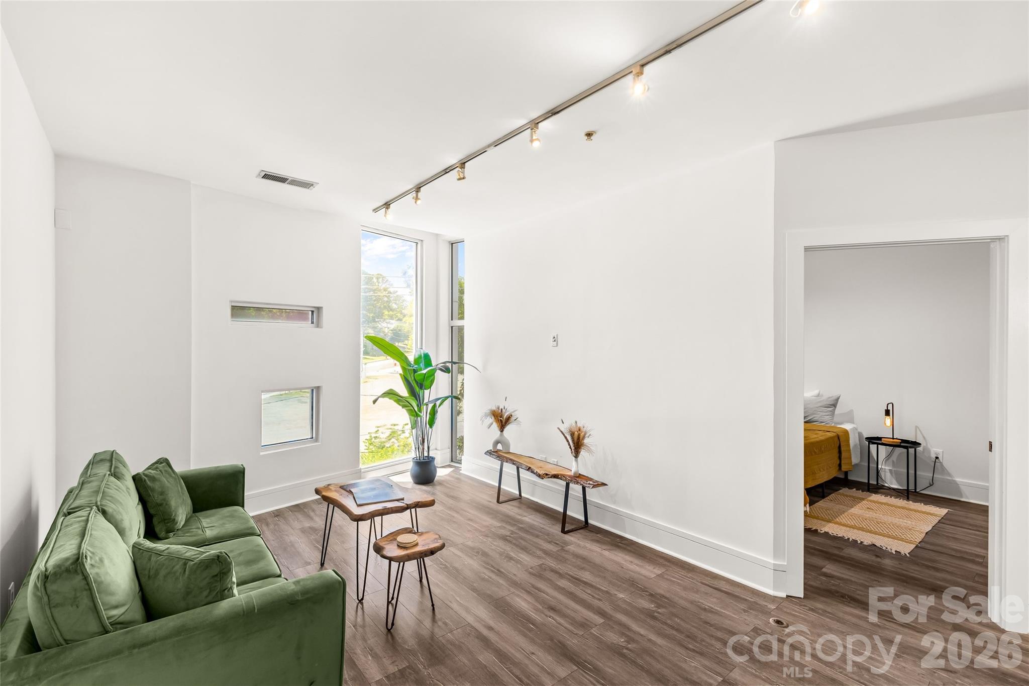1600 Fulton Avenue 305 Property Photo 17