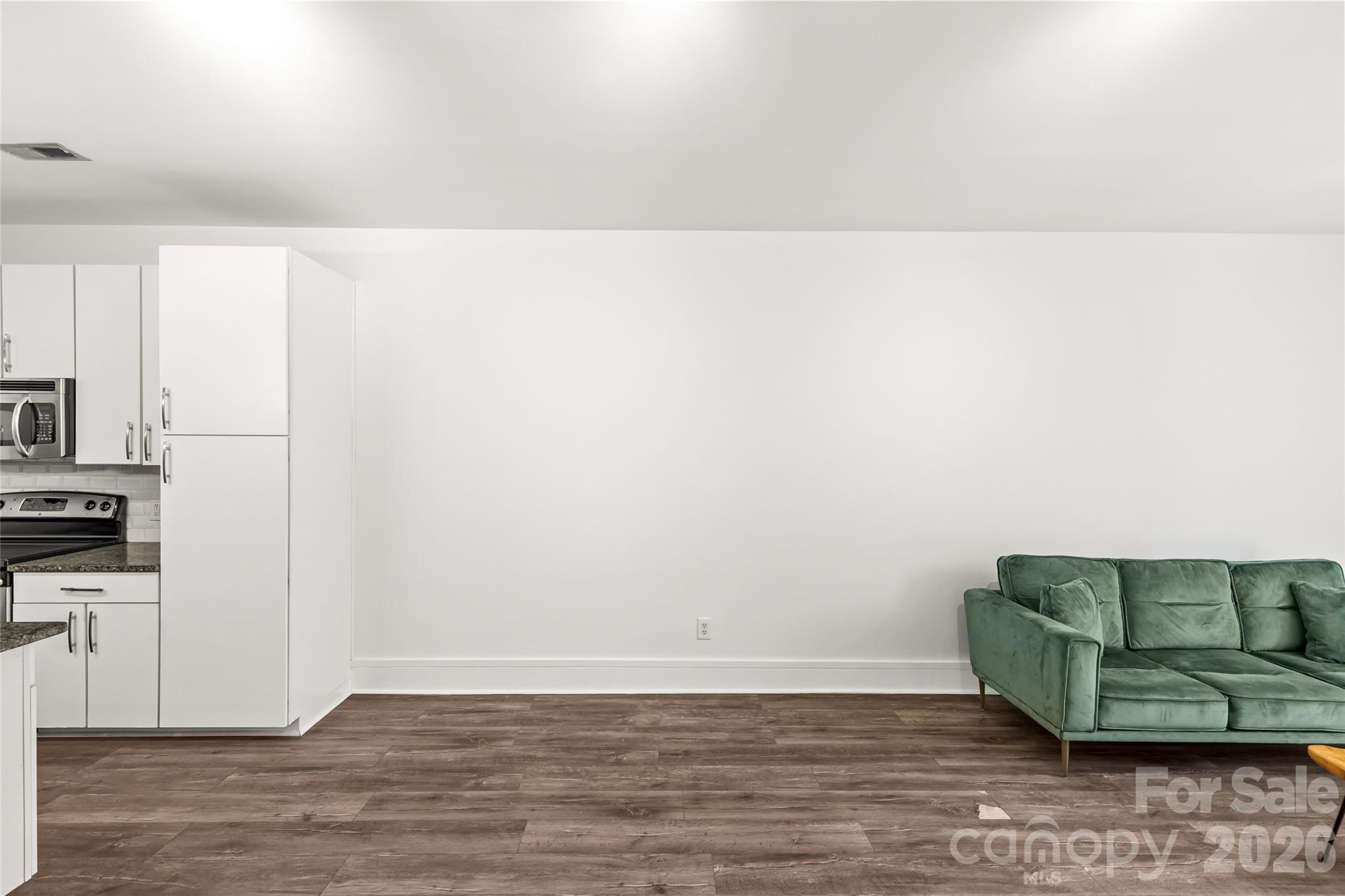 1600 Fulton Avenue 305 Property Photo 23