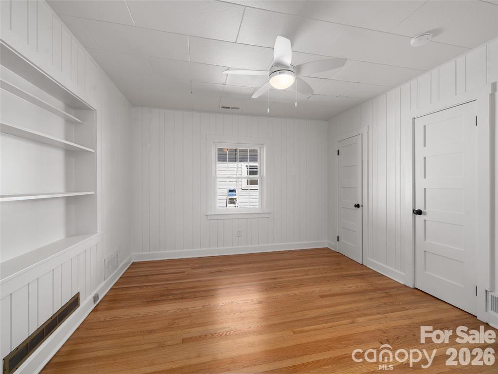 228 Main Street Property Photo 9