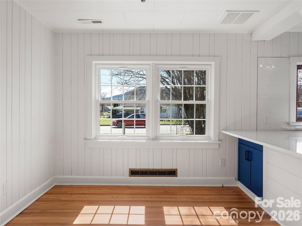 228 Main Street Property Photo 13