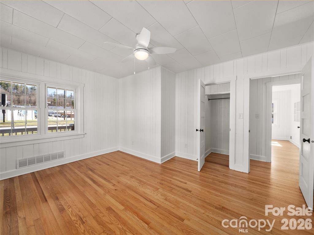 228 Main Street Property Photo 17