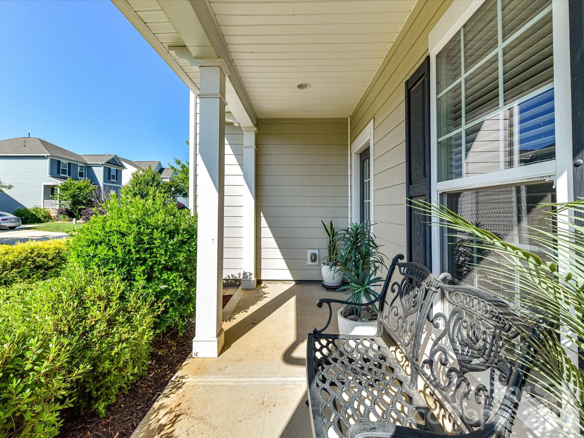 15788 Reynolds Drive Property Photo 3