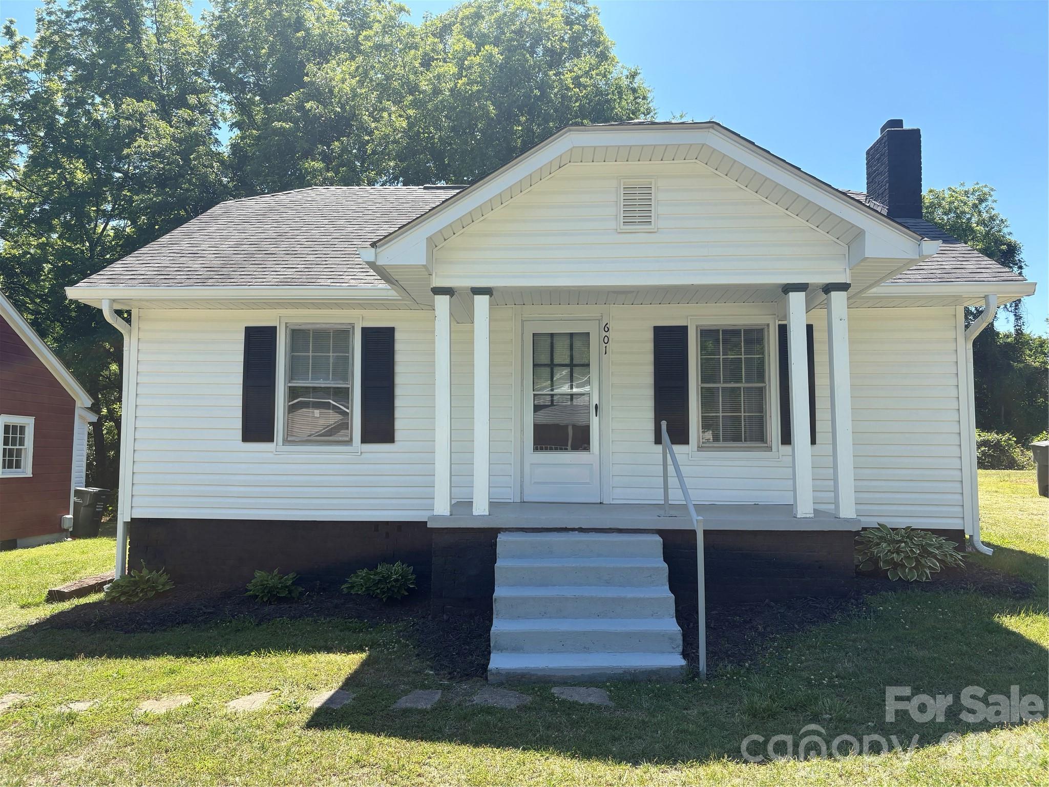 601 Harris Street Property Photo 1