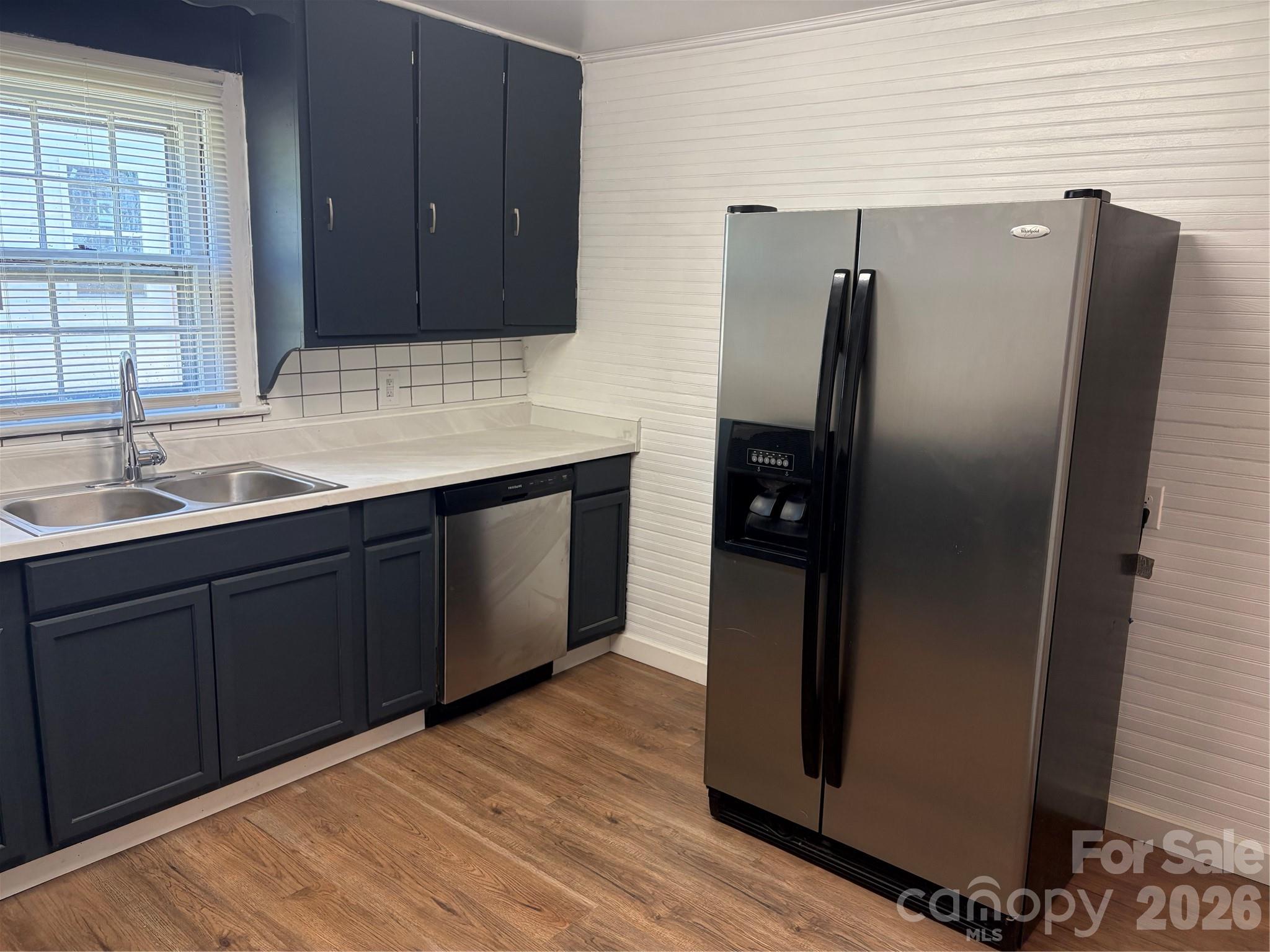 601 Harris Street Property Photo 3