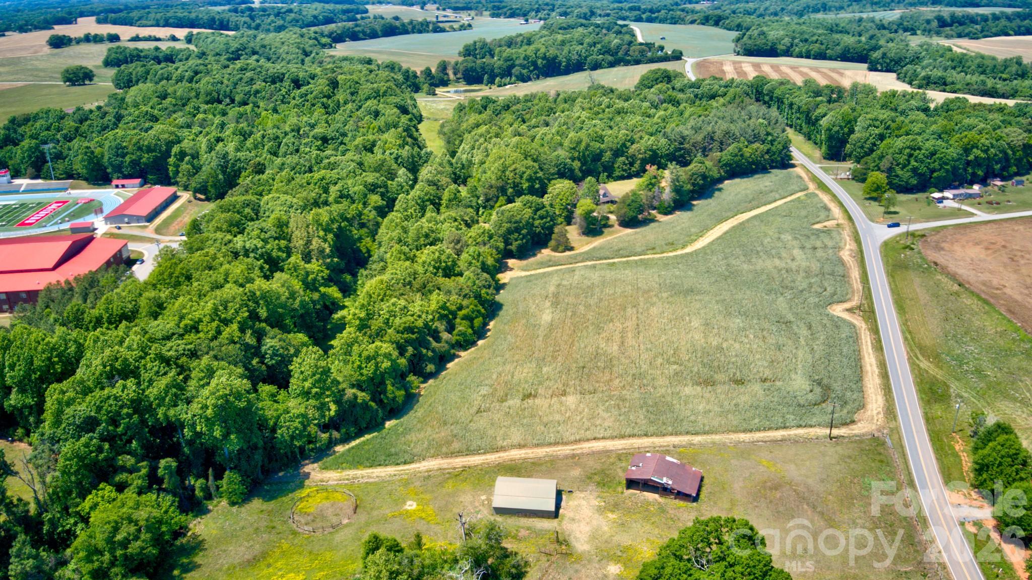 000 Jennings Road Property Photo 32