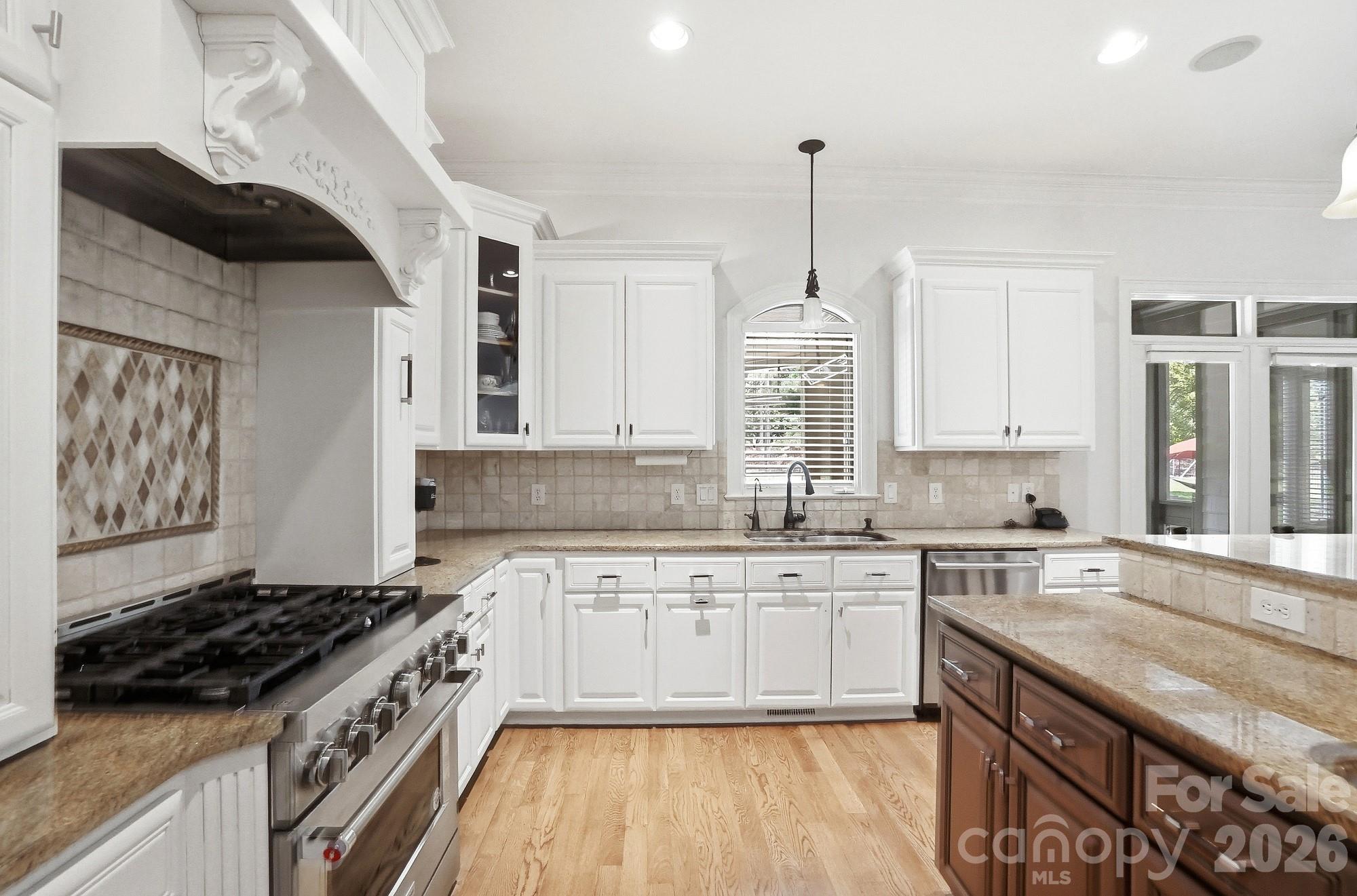 105 Quincy Court Property Photo 11