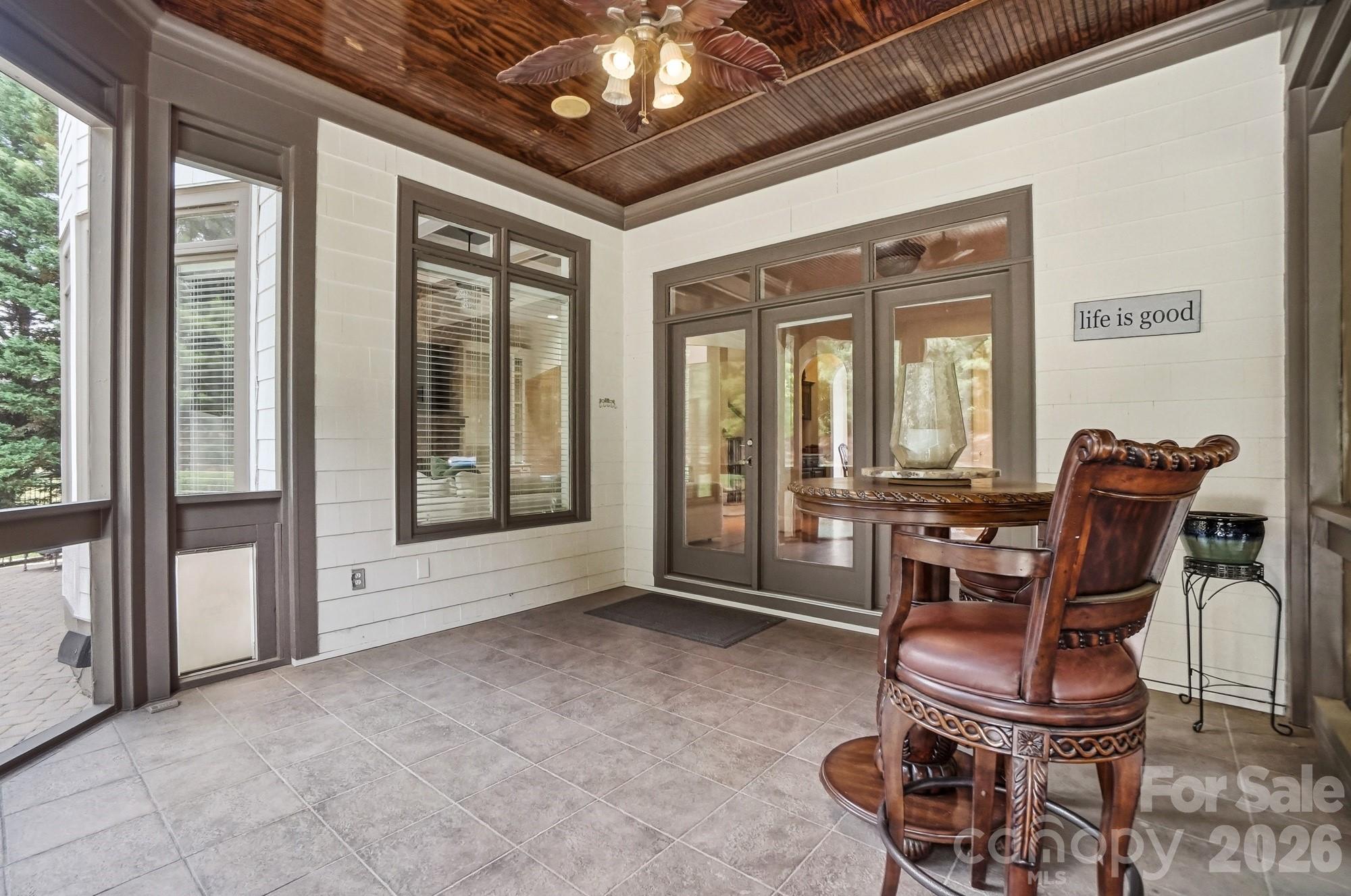 105 Quincy Court Property Photo 31