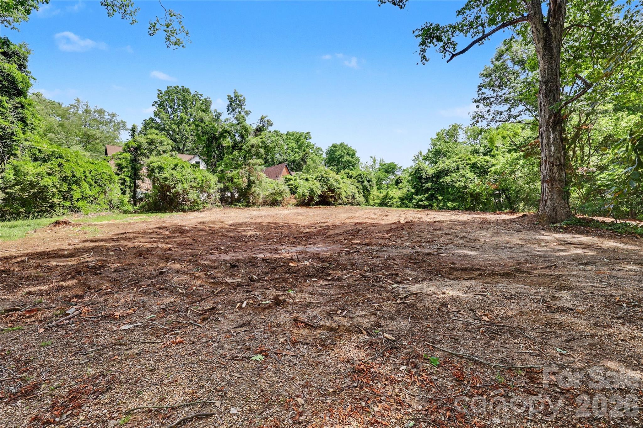 6510 Sharon Hills Road Property Photo 2