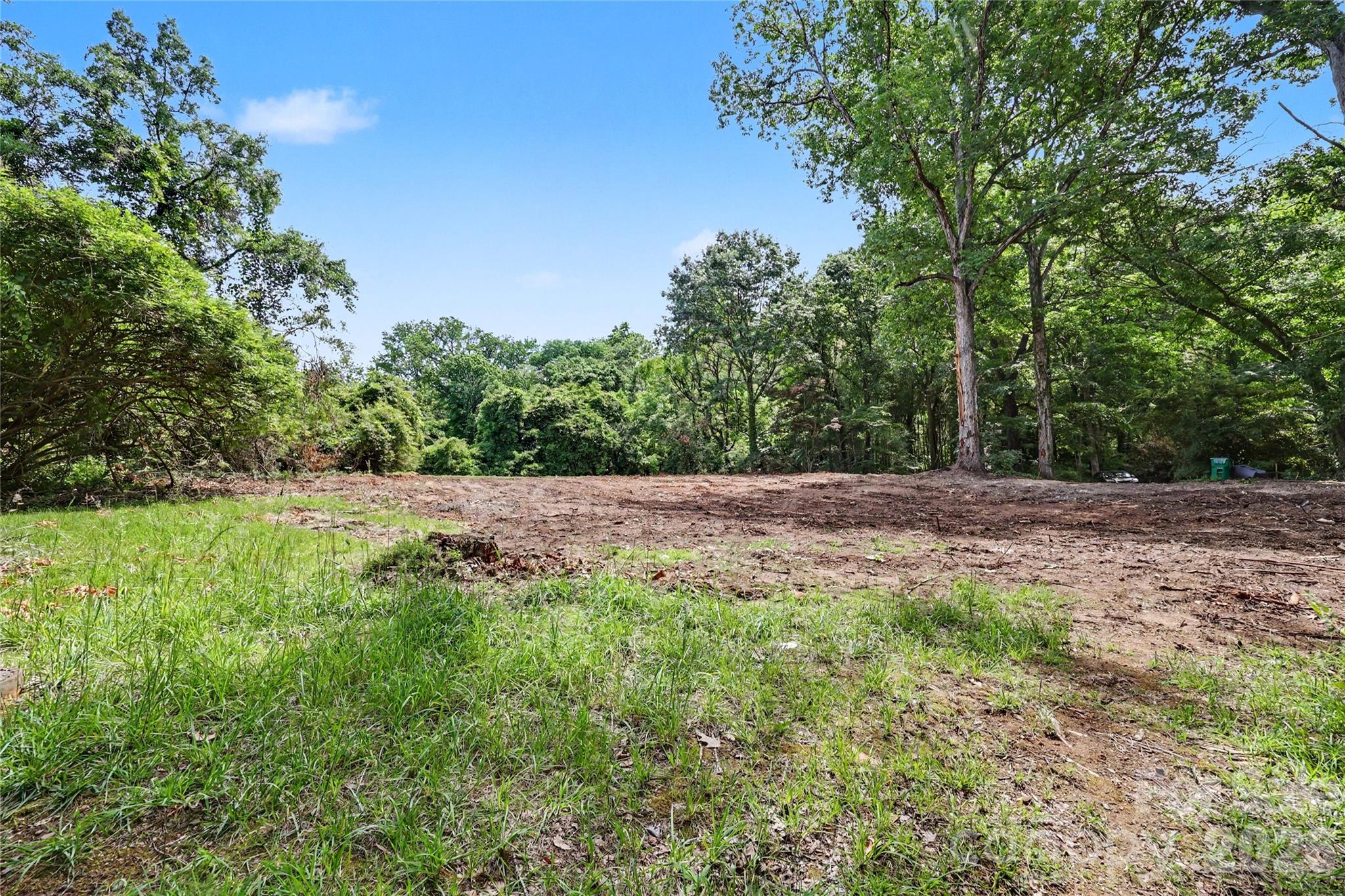 6510 Sharon Hills Road Property Photo 8
